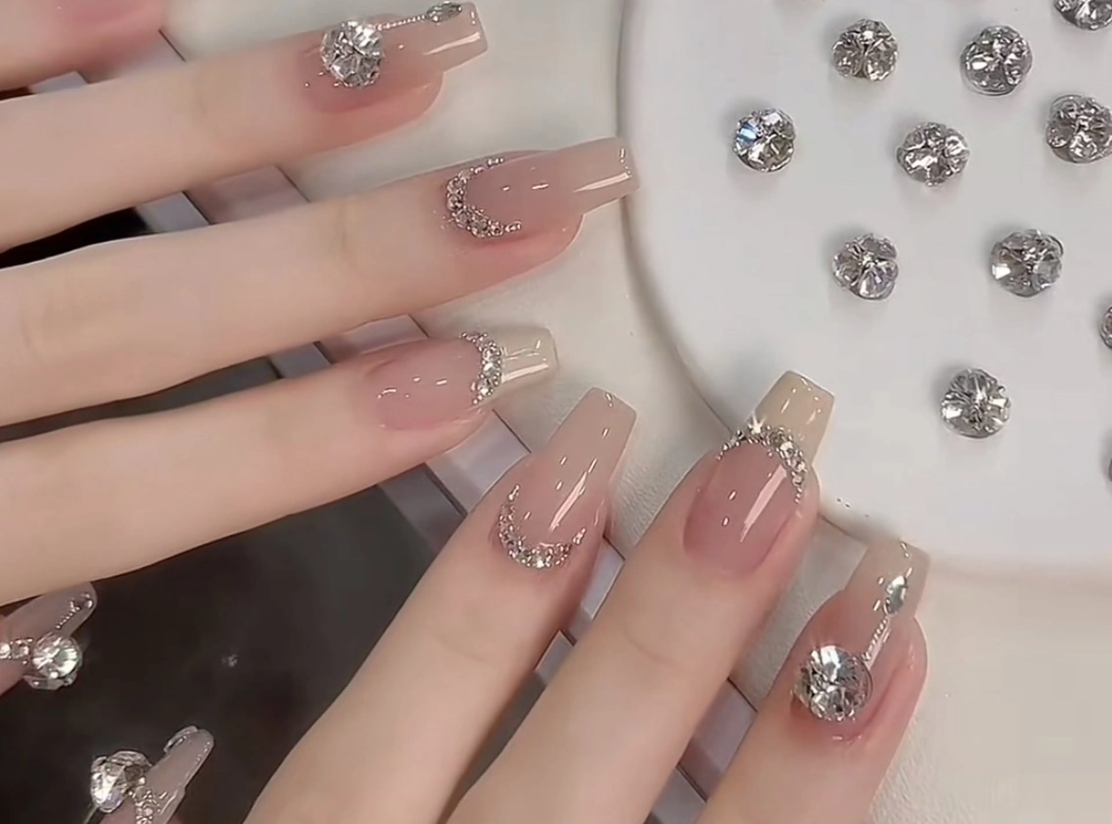 ネイル Mio Nailのネイルデザイン