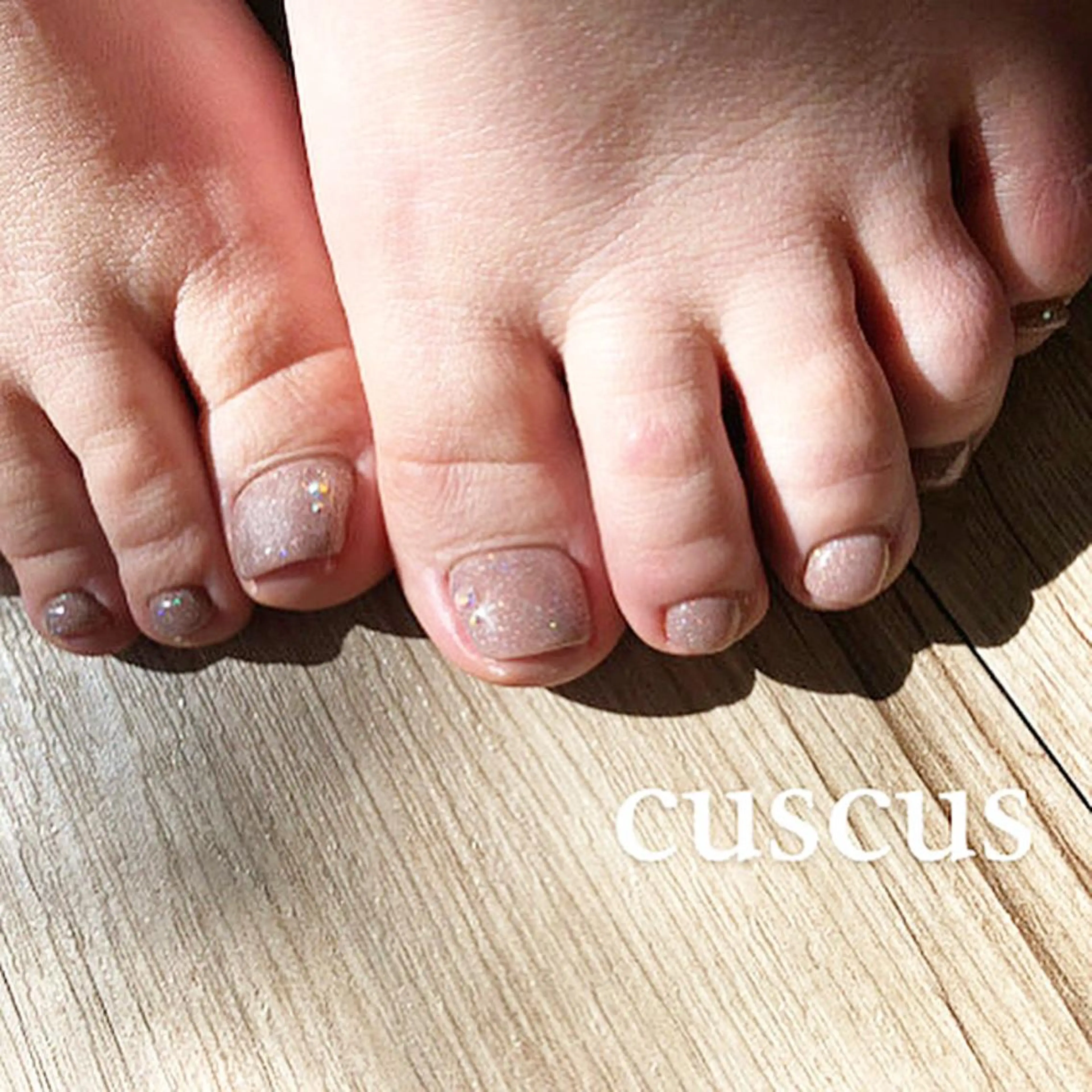 ネイル フットネイル ＣＵＳＣＵＳ …ｔ.akiのネイルデザイン