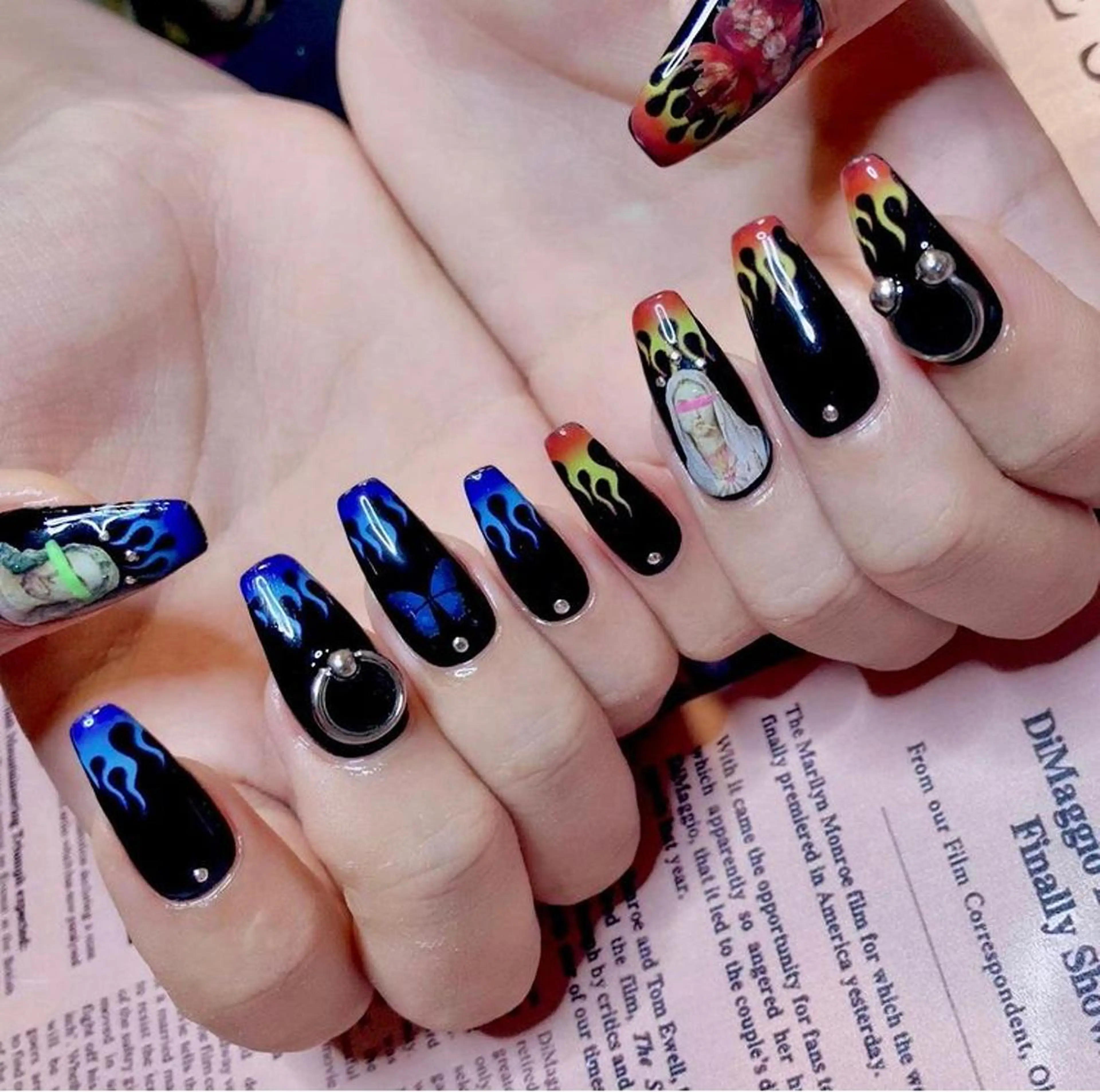 ネイル NOI ROUGEのネイルデザイン