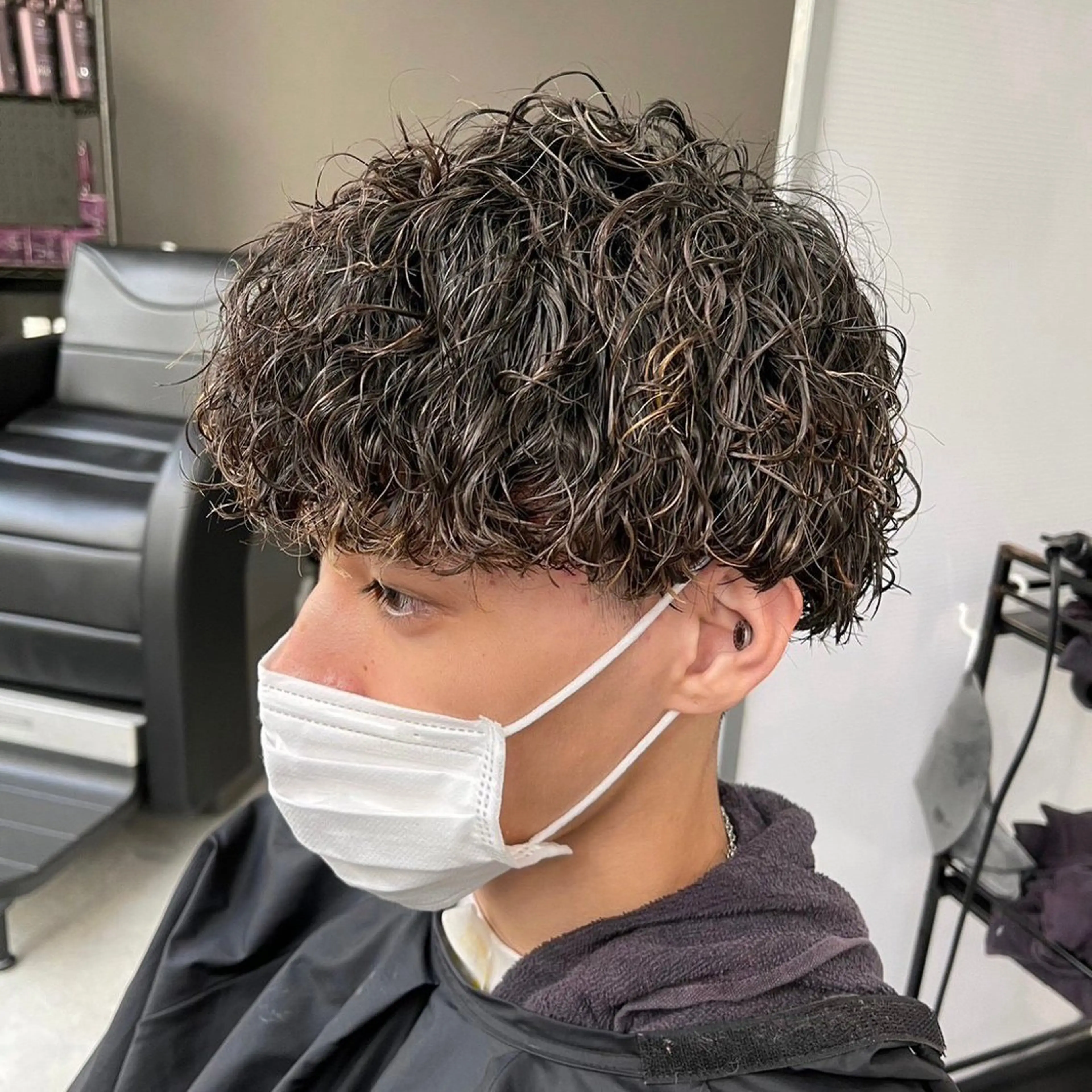 パーマ メンズ 🫧モテパーマ/ツヤ 縮毛/AI🫧のヘアスタイル