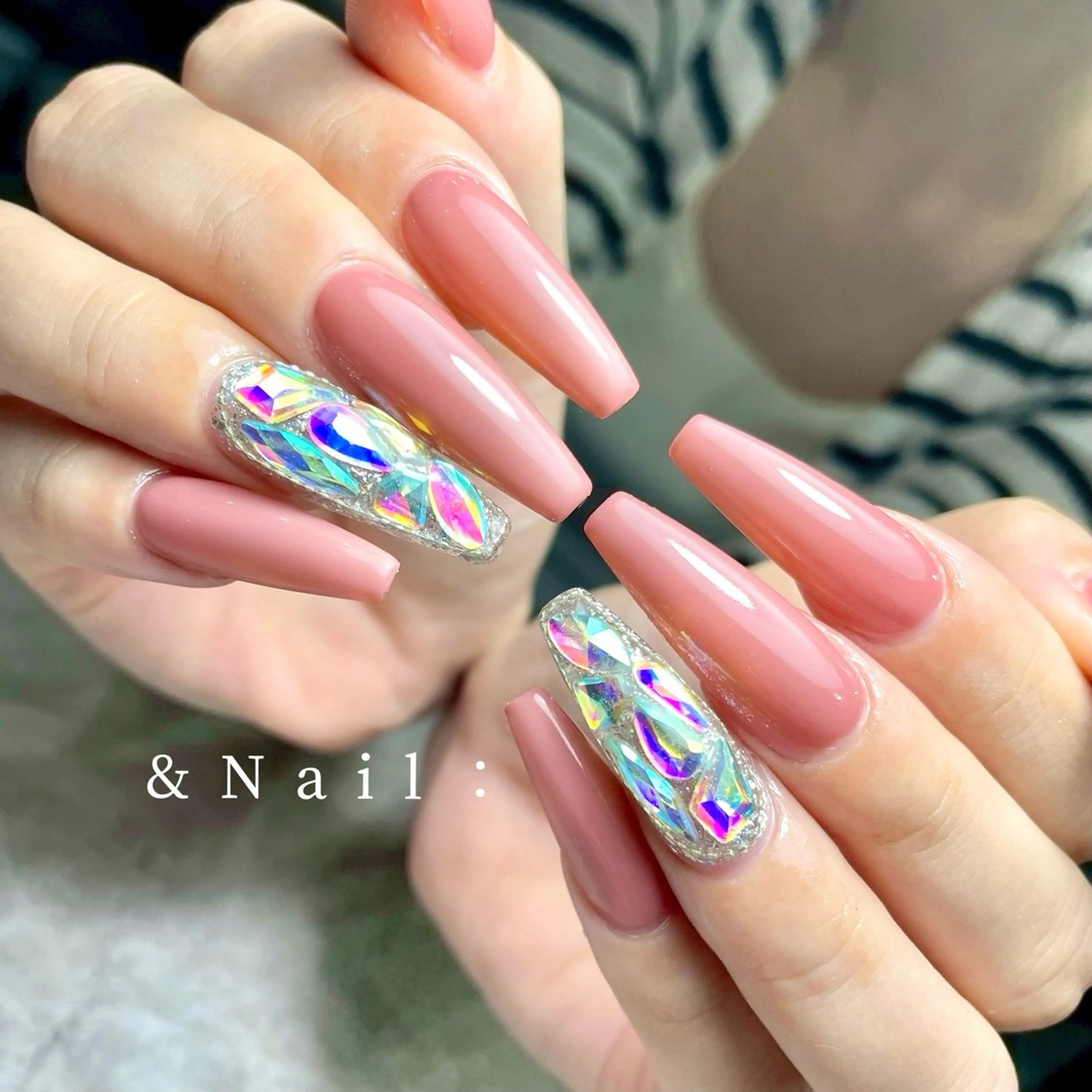 ロング &Nail: アンドネイルコロンのネイルデザイン