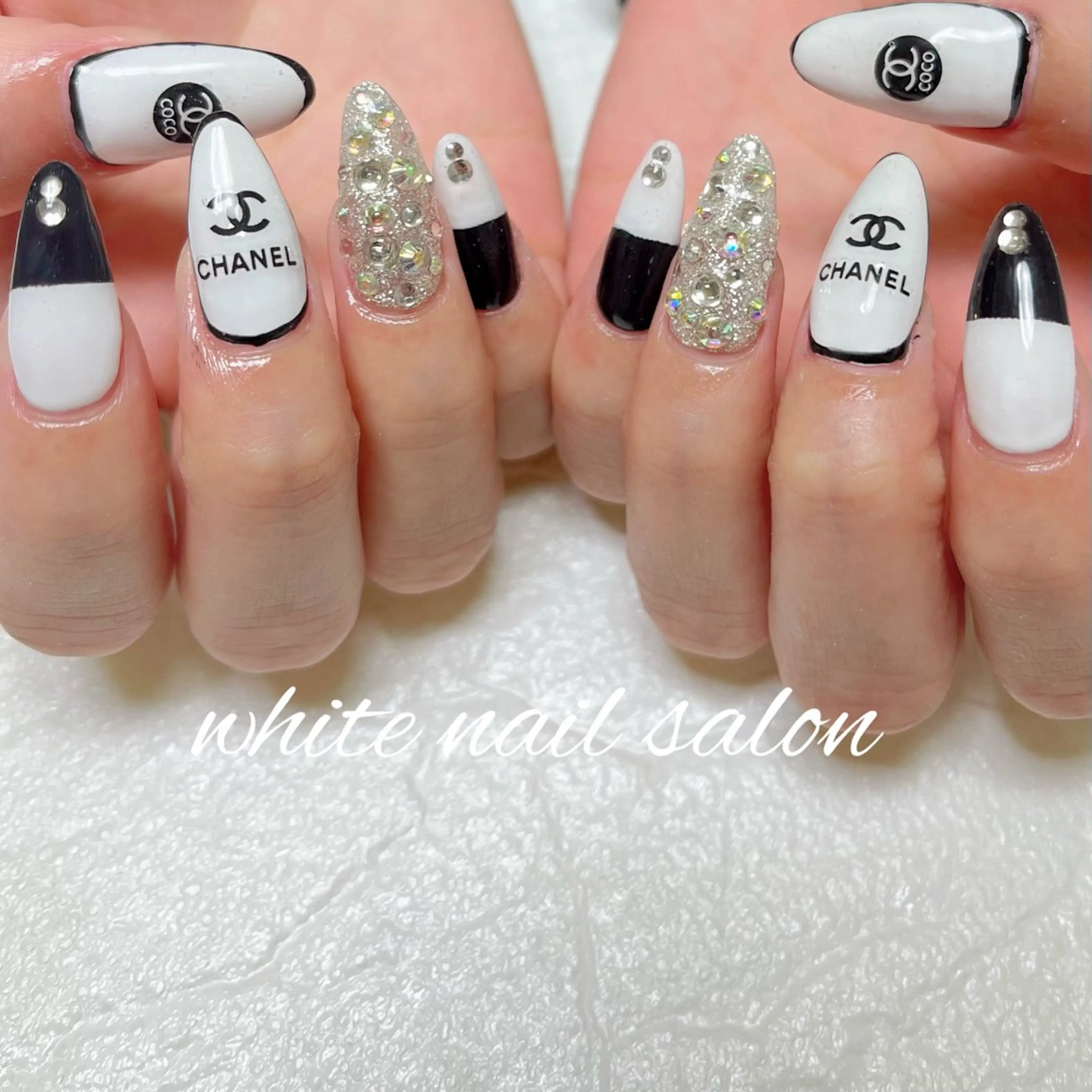 ネイル ラメ(グリッター) ハンドネイル white nail salonのネイルデザイン