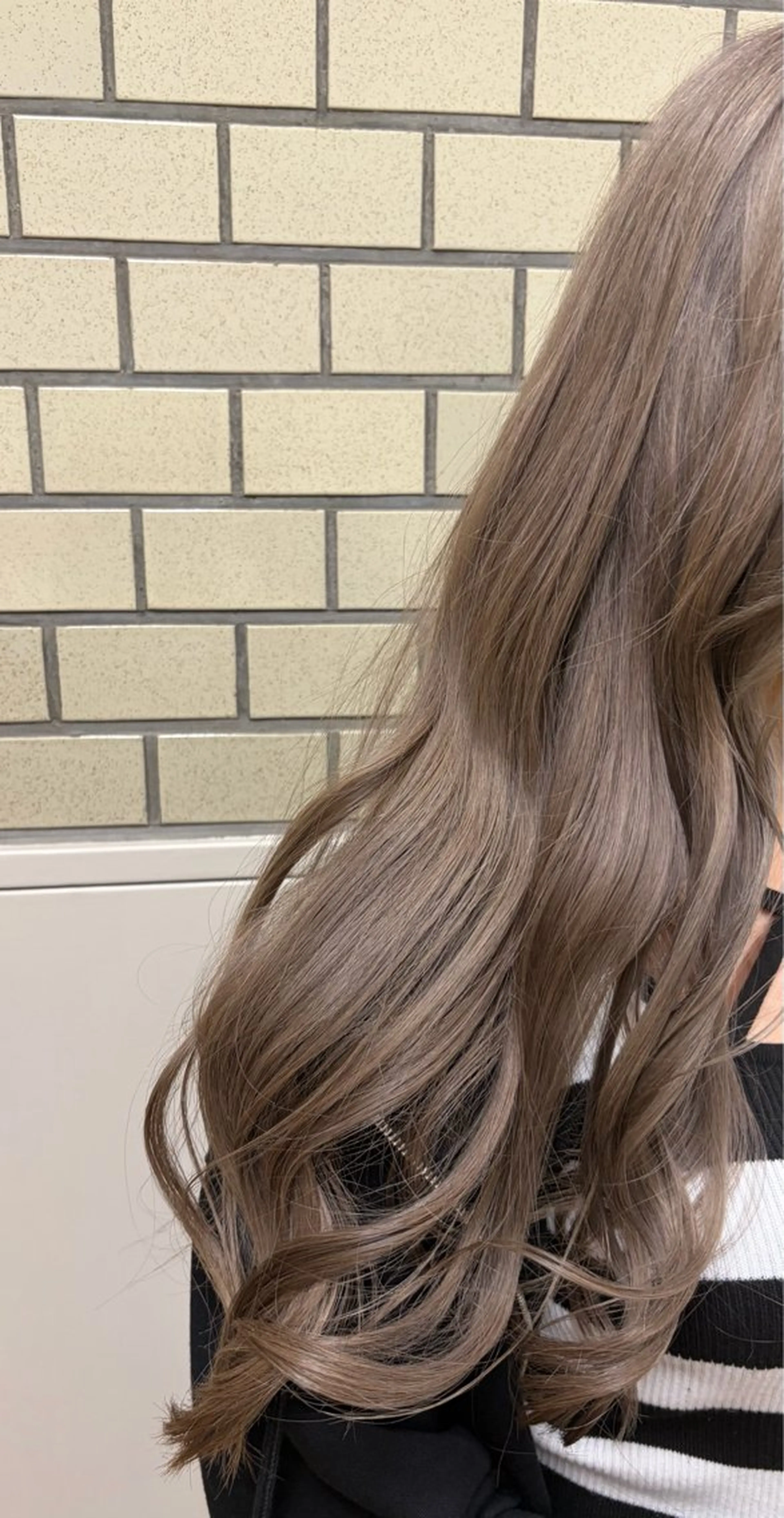 ロング ヘアカラー 【暖色ハイトーン】 HARUNA🌼のヘアスタイル