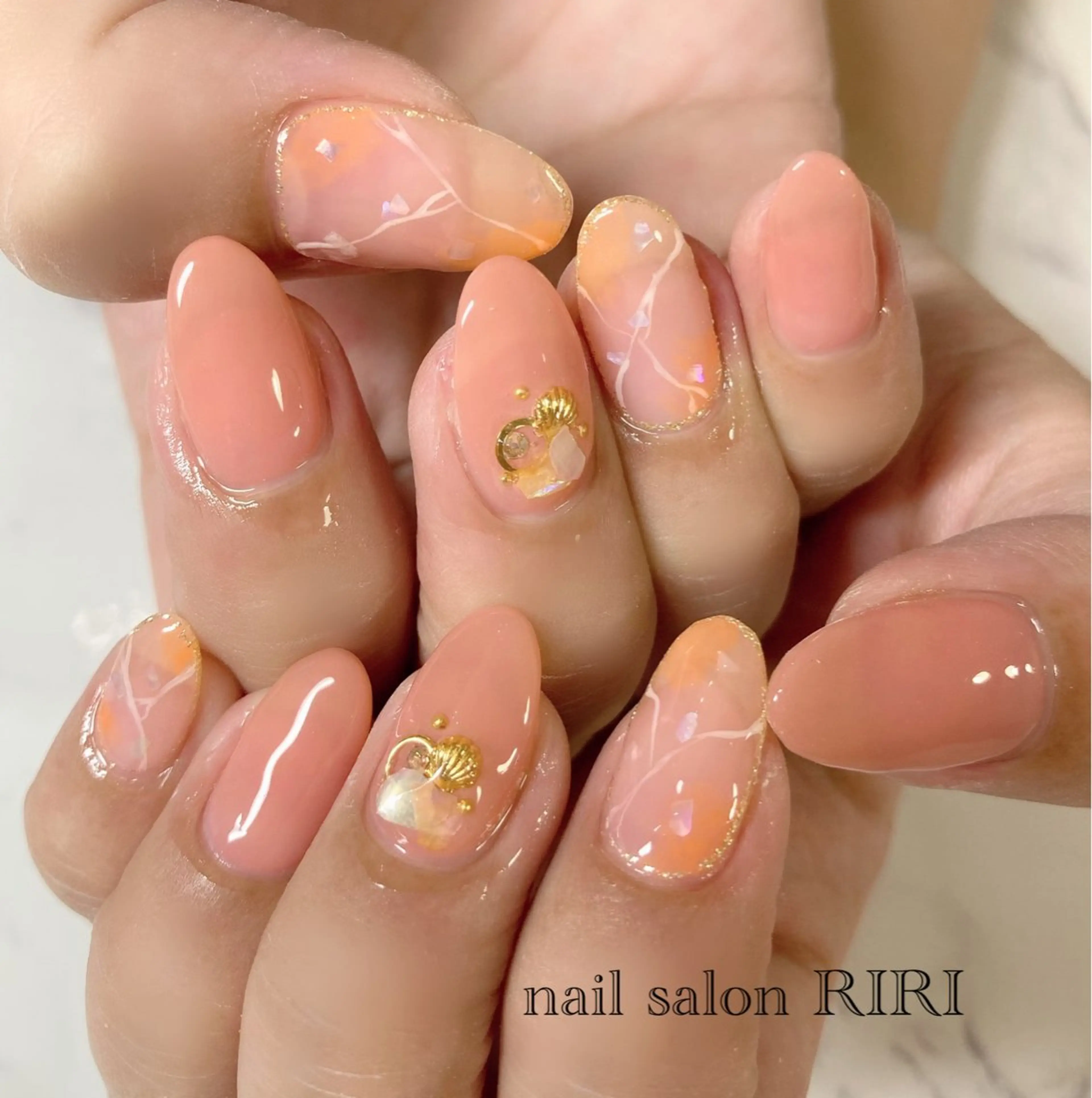ネイル 大理石ネイル(マーブル) RIRI リリのネイルデザイン