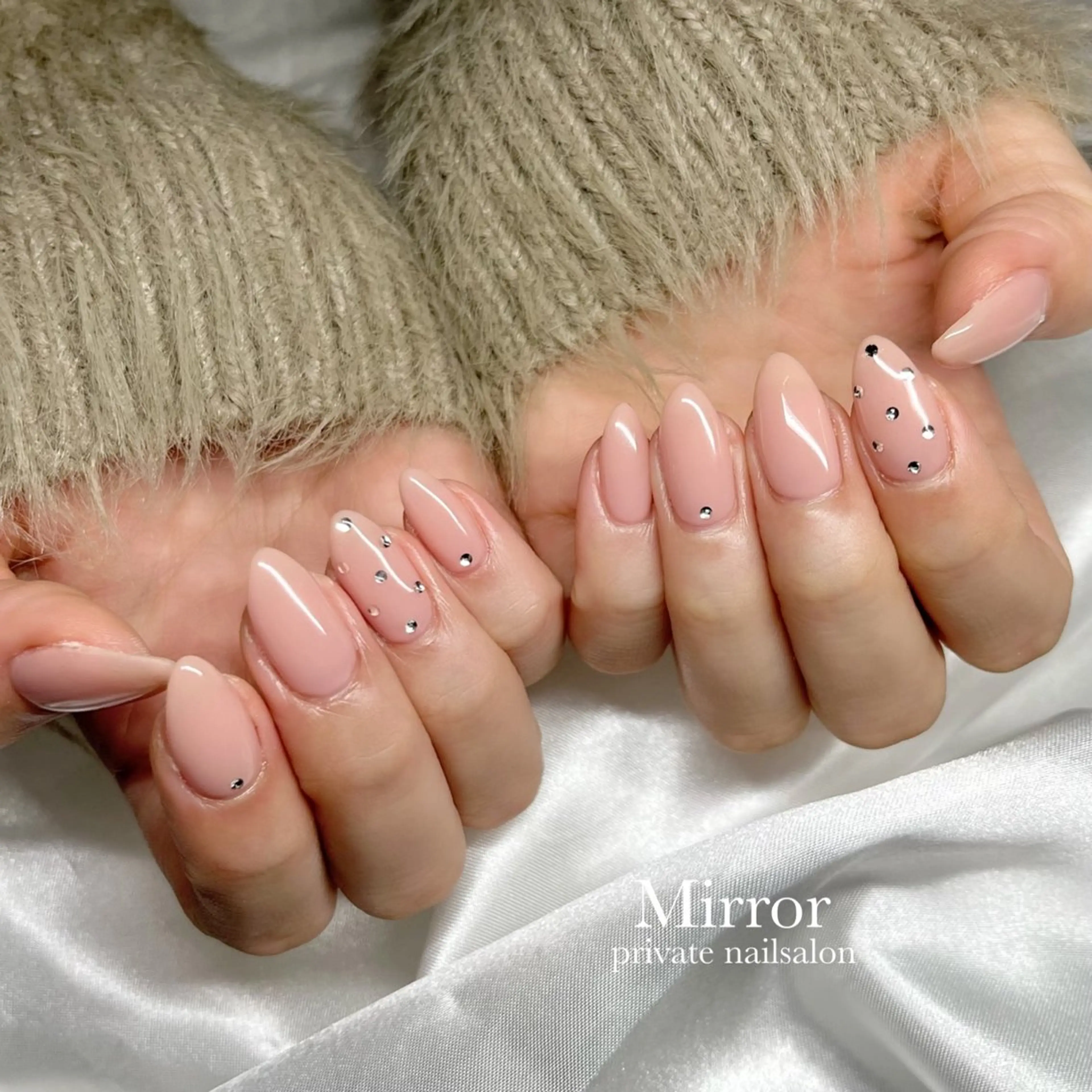 ネイル nailsalon Mirrorのネイルデザイン