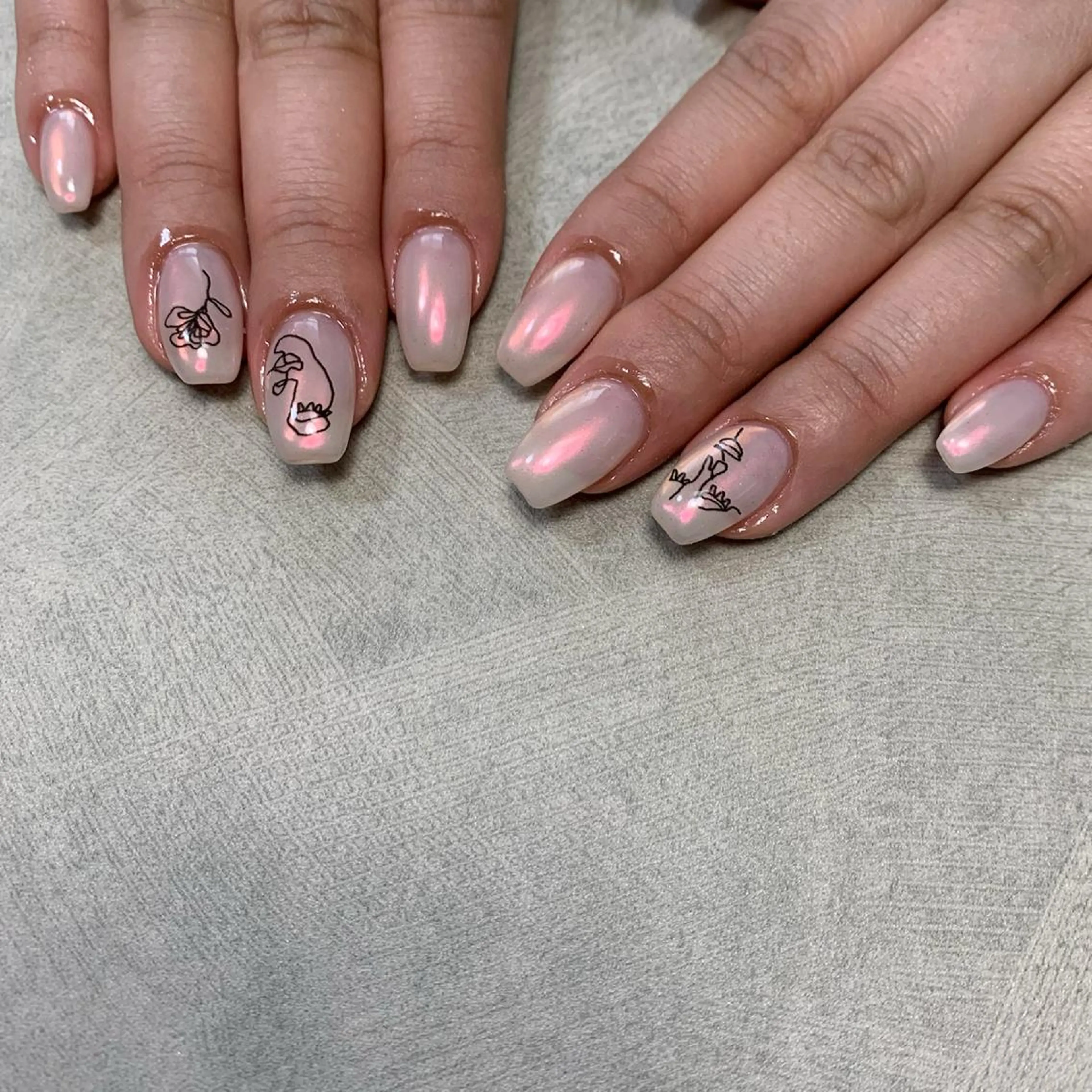 ネイル S. JEWELのネイルデザイン