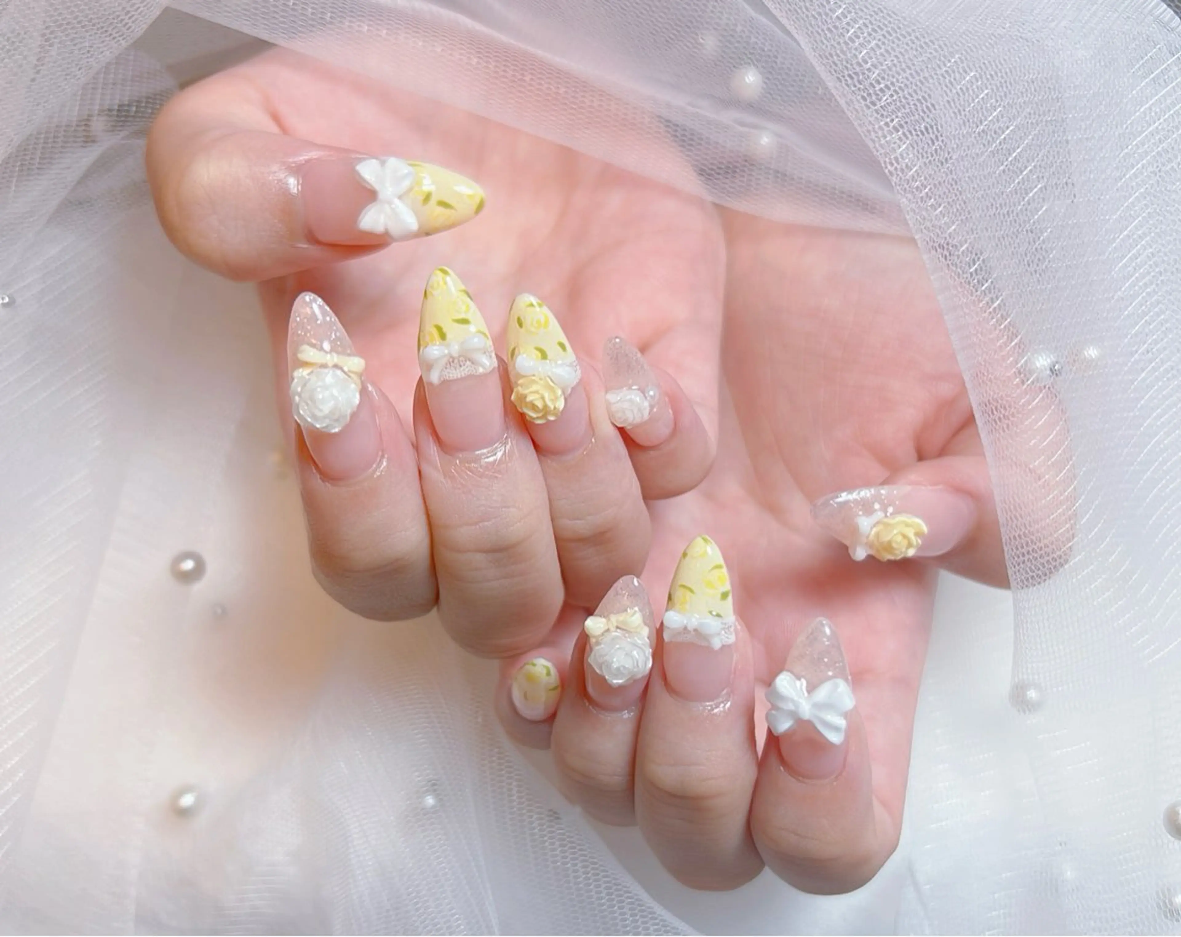 ネイル アートネイル オーロラネイル チークネイル 長さ出し フットネイル Miya _nailのネイルデザイン