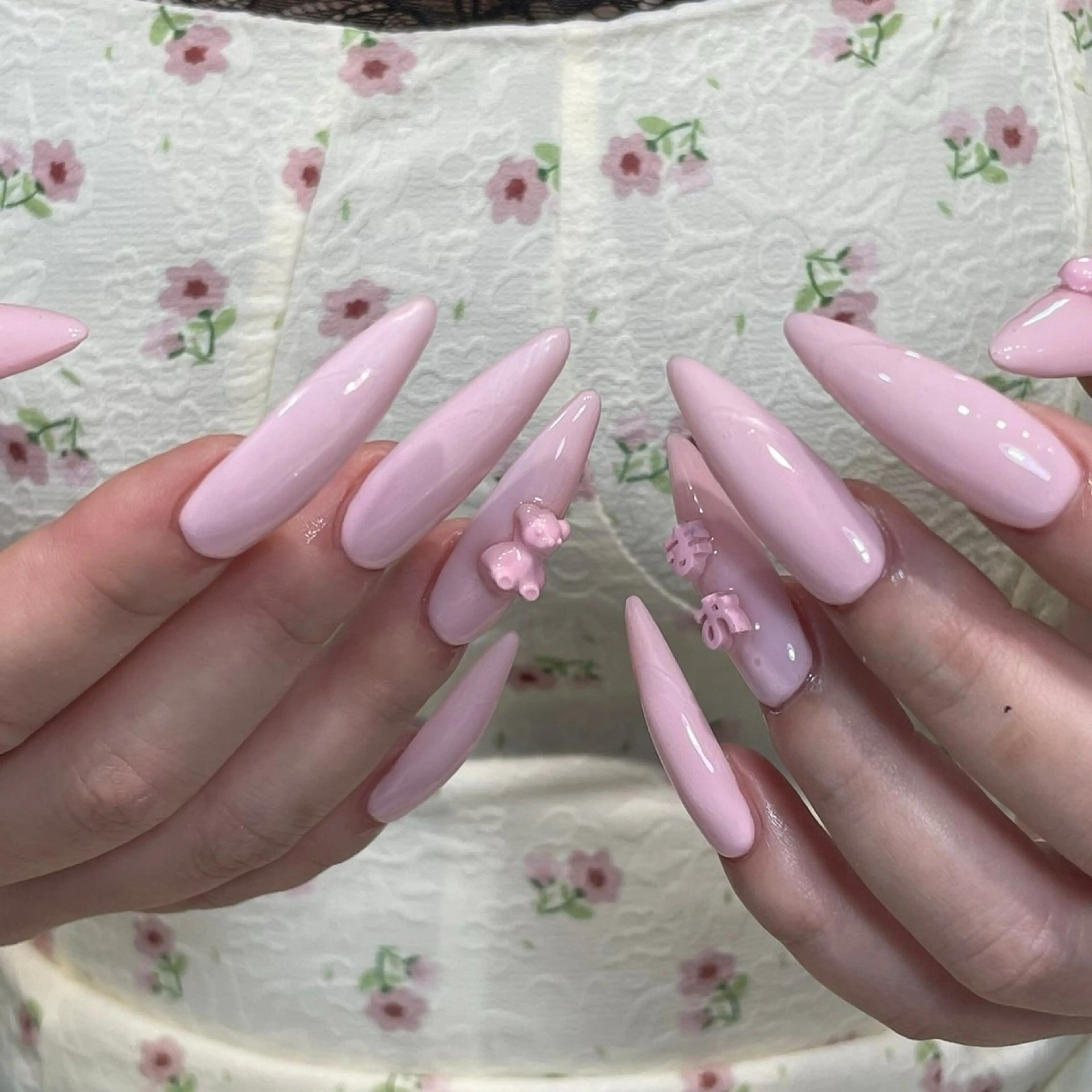 ネイル ミント　ネイルサロン横浜店所属・ミント　ネイルサロン 横浜店のネイルデザイン