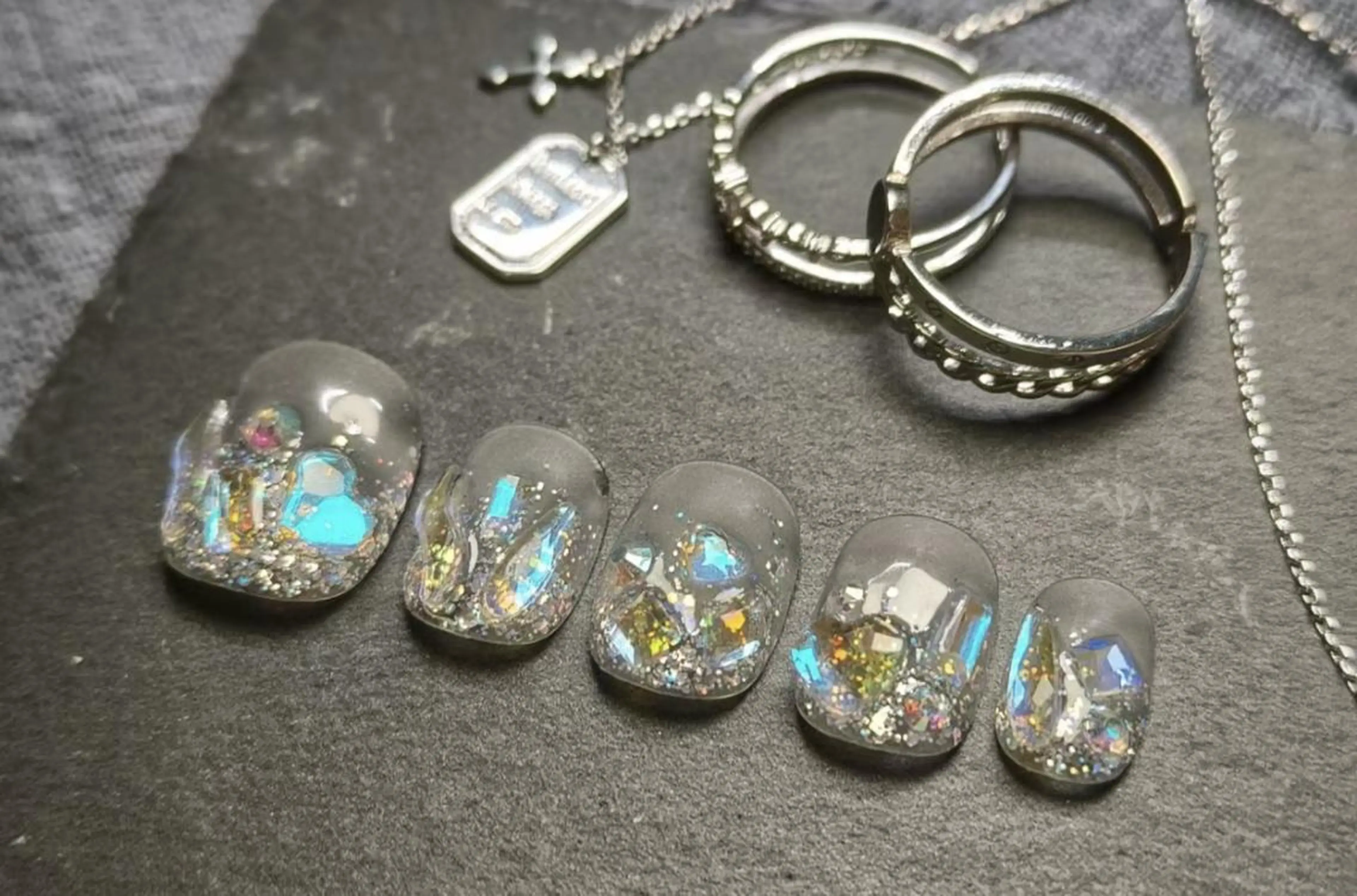 ネイル VIVIAN エイのネイルデザイン