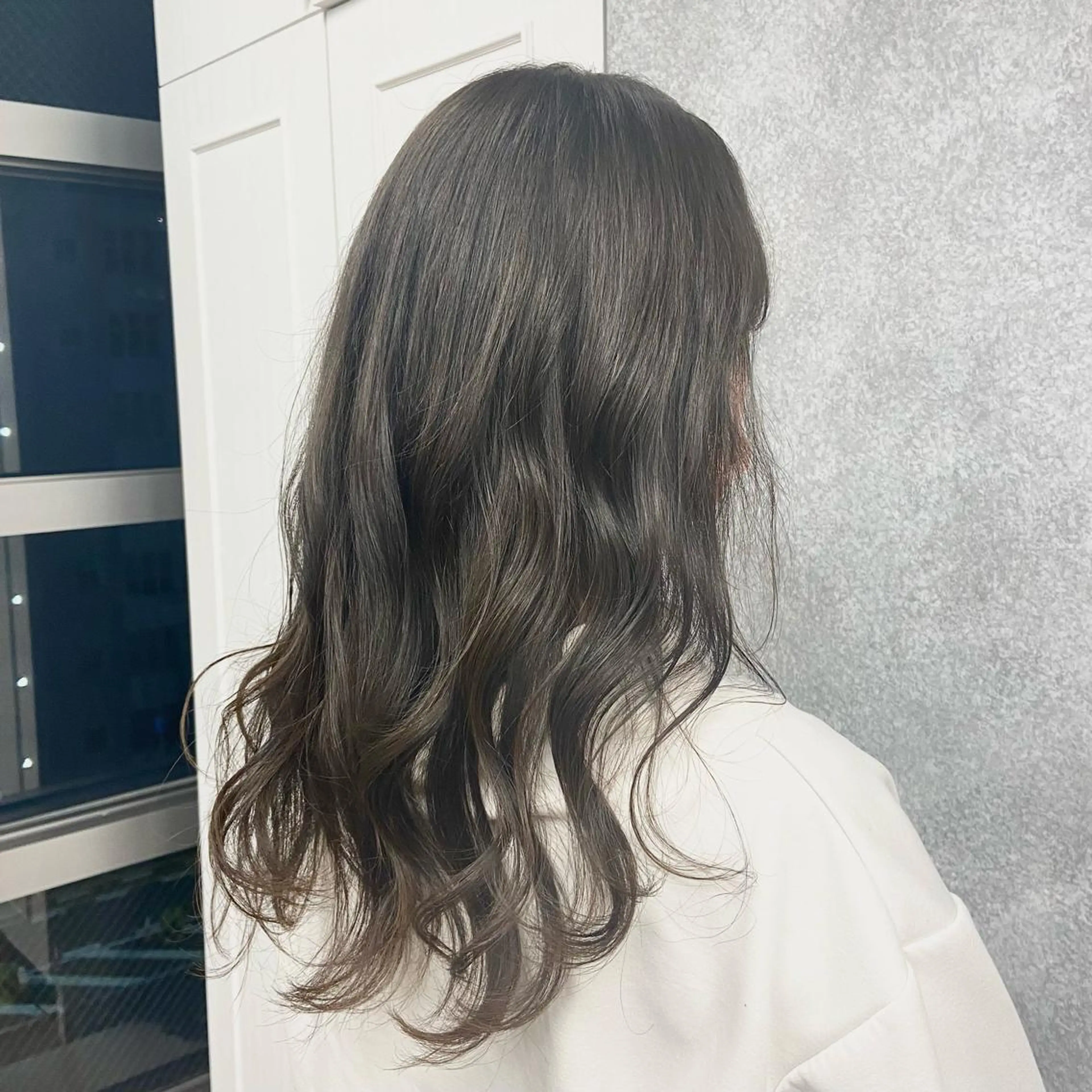 セミロング little  横浜所属・🌷久保田 優🌷のヘアスタイル