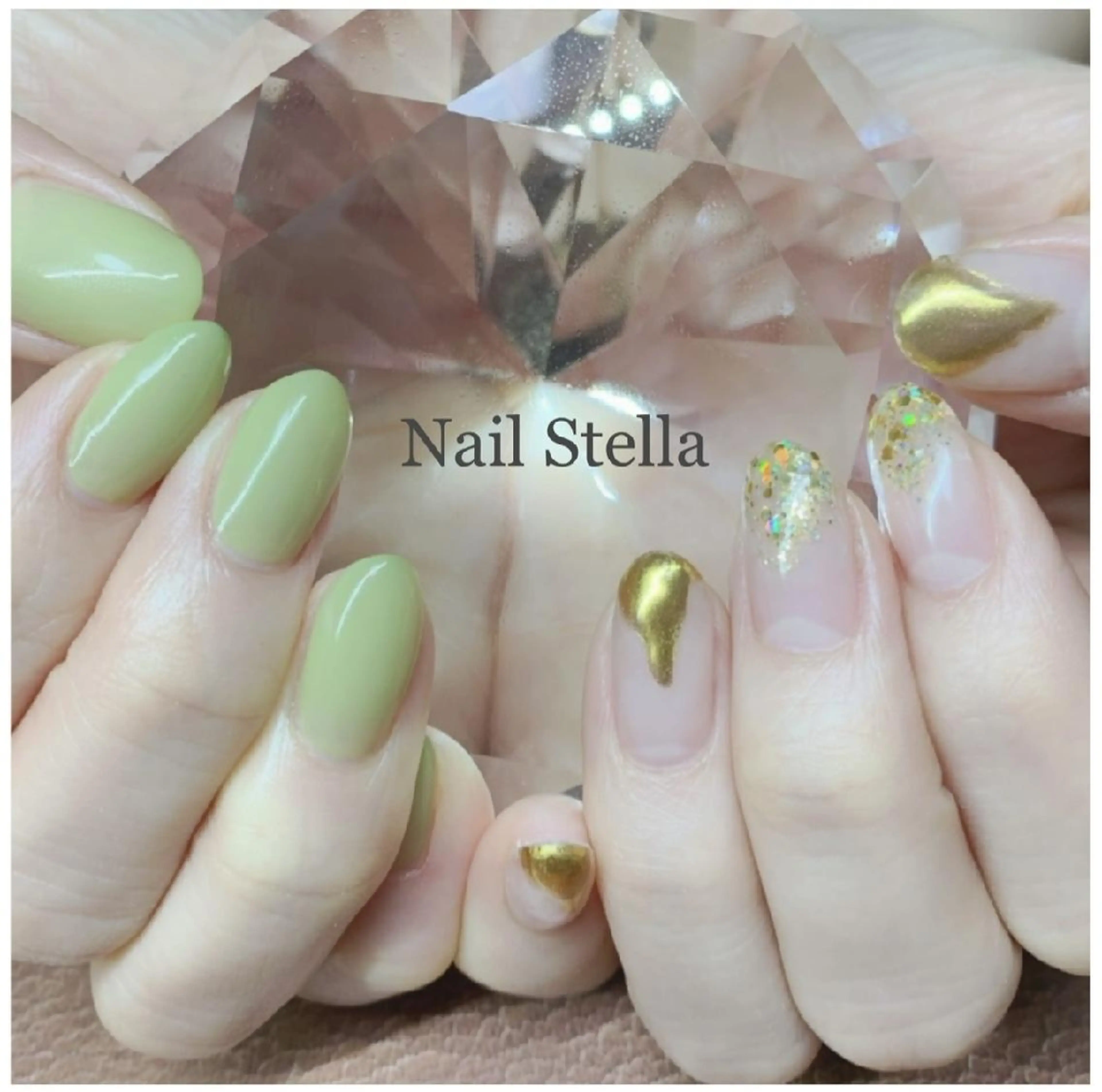 セミロング ハンドネイル nailStella KOKOIST取扱店のネイルデザイン