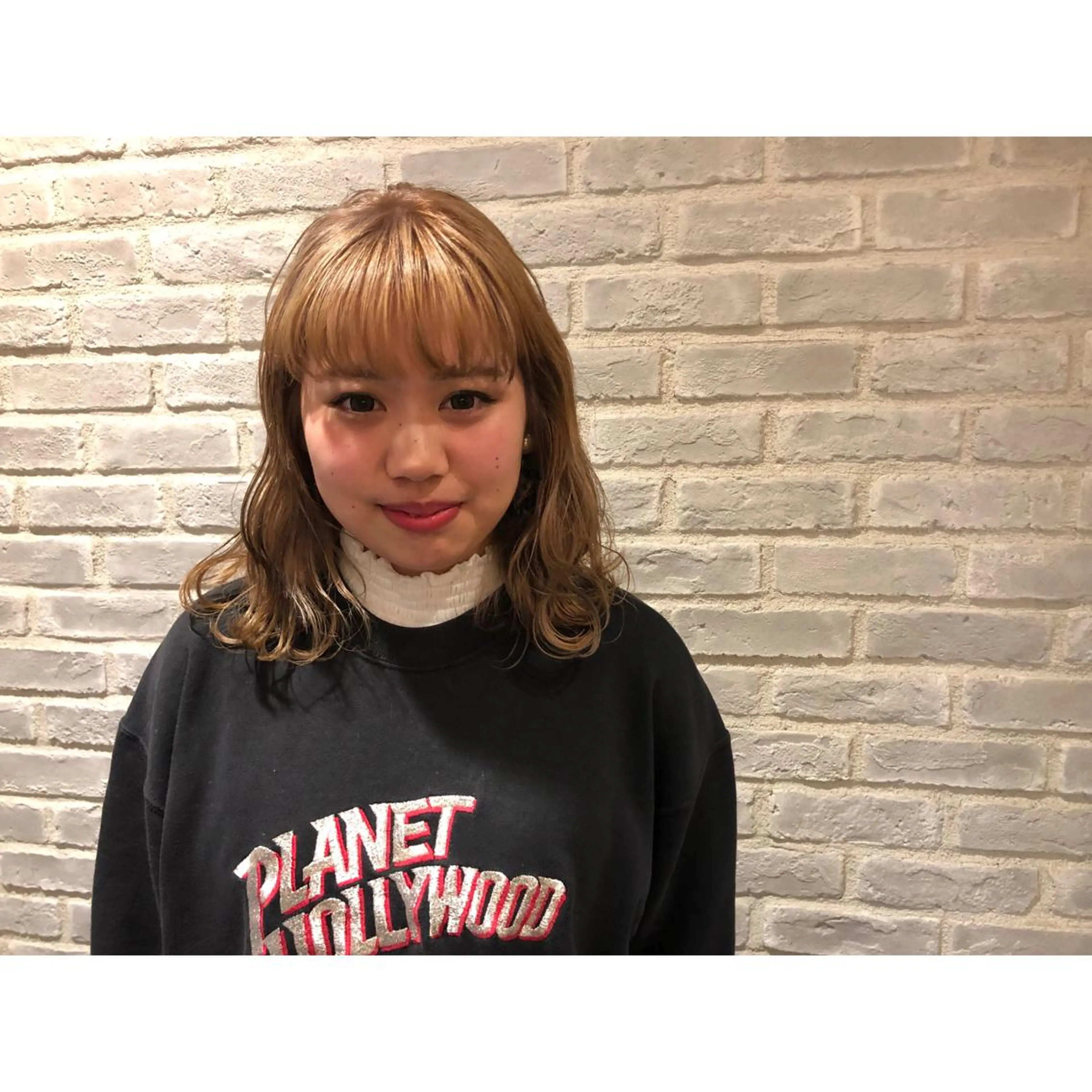 セミロング カラー パーマ ヘアアレンジ 藤井 菜緒のヘアスタイル