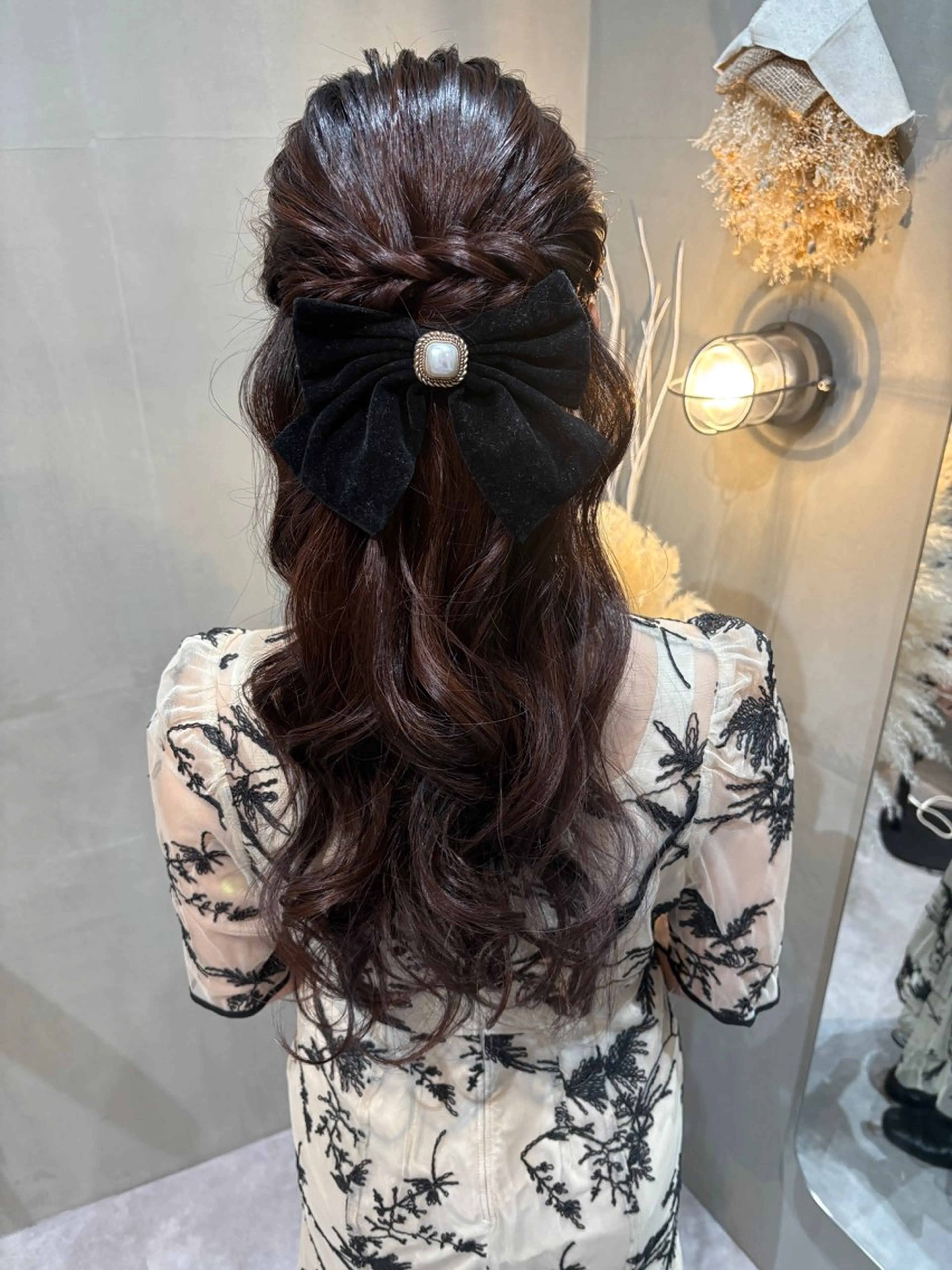 ロング ヘアアレンジ ハーフアップ 【ヘアセット専門】 ヘアメイクＭＡＮＡのヘアスタイル