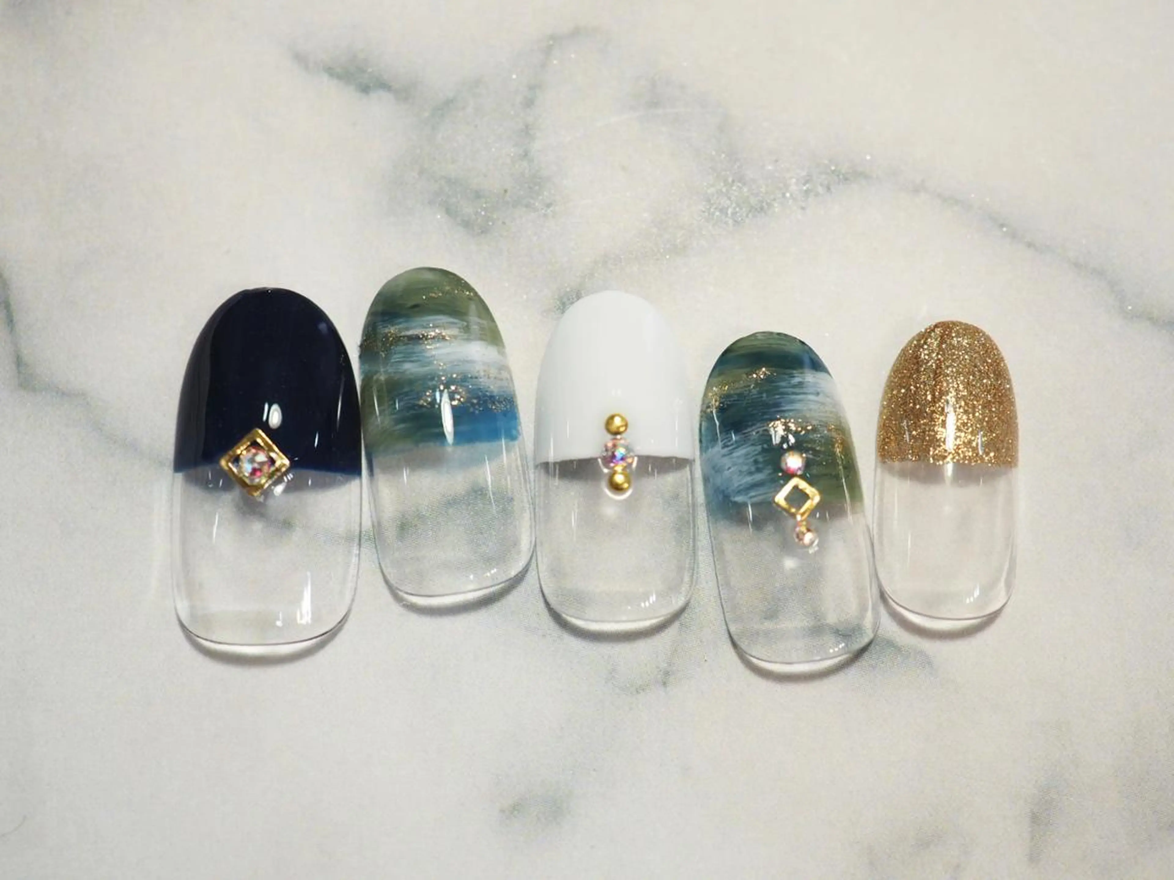 ネイル トップネイリスト Ribbon立川店のネイルデザイン