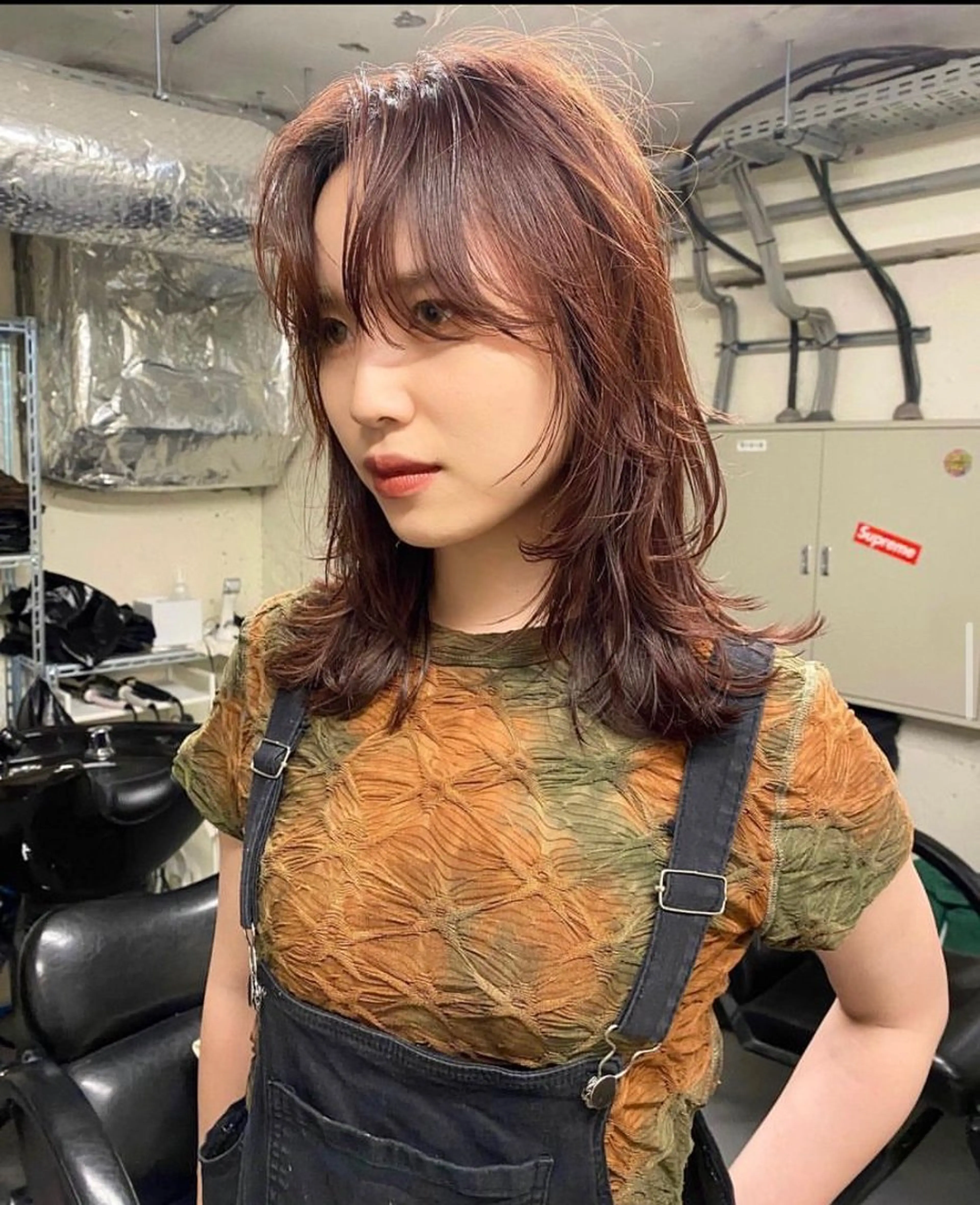 ミディアム 黒染め落とし ムラ修正　ハイトーンのヘアスタイル