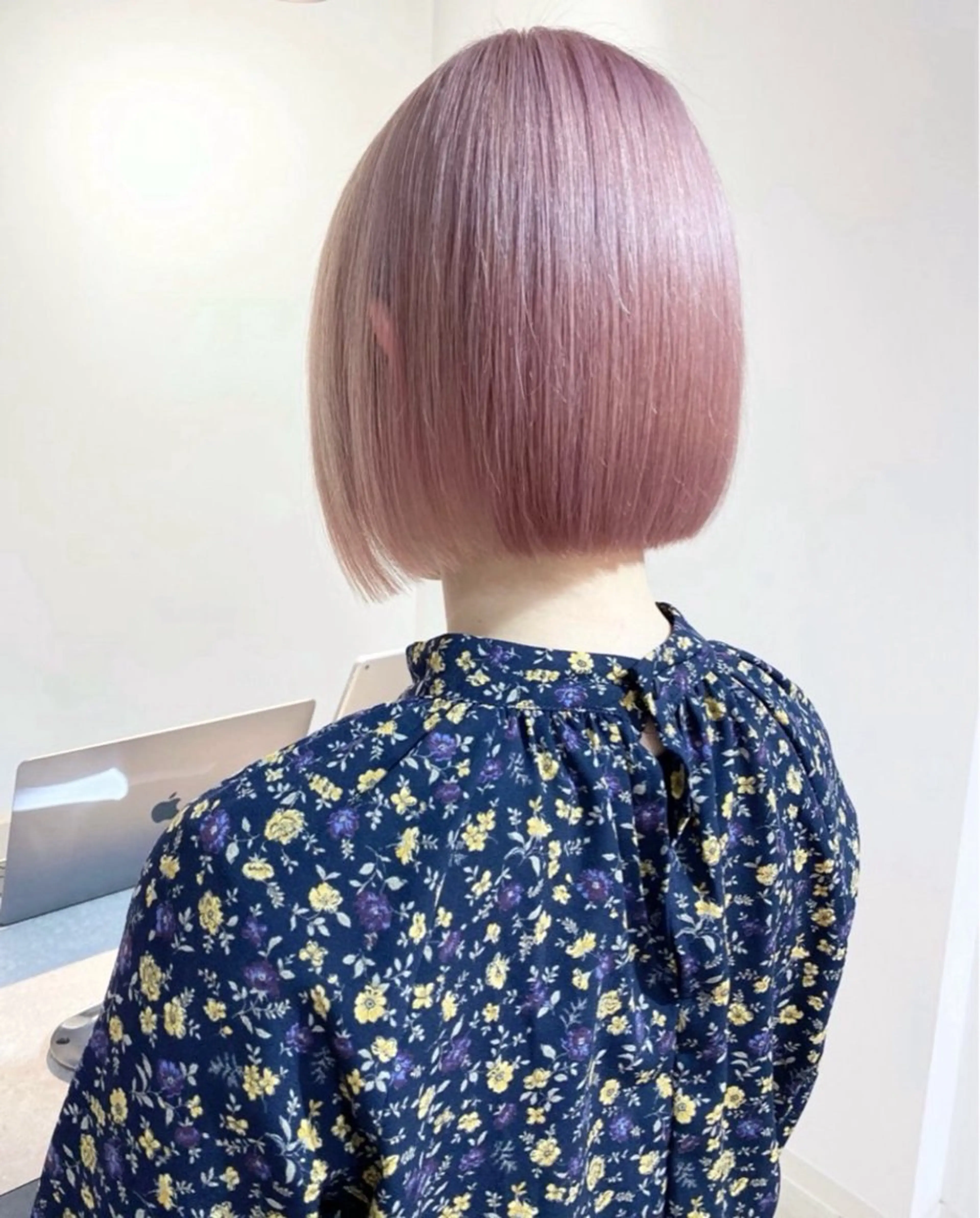 カラー 宮本 紗菜のヘアスタイル