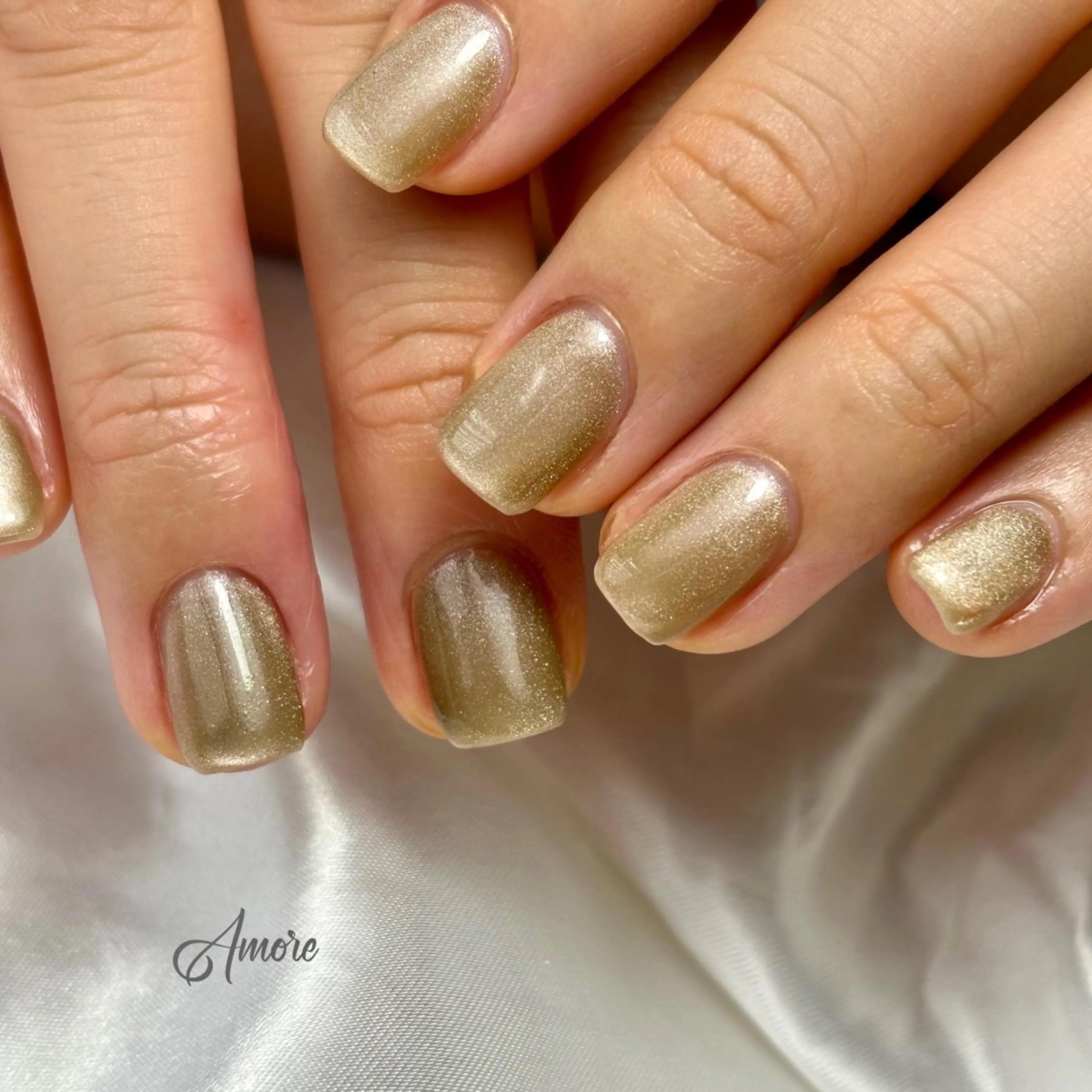 ネイル ジェルネイル キラキラネイル 韓国ネイル マグネットネイル パラジェル You kyehwaのネイルデザイン