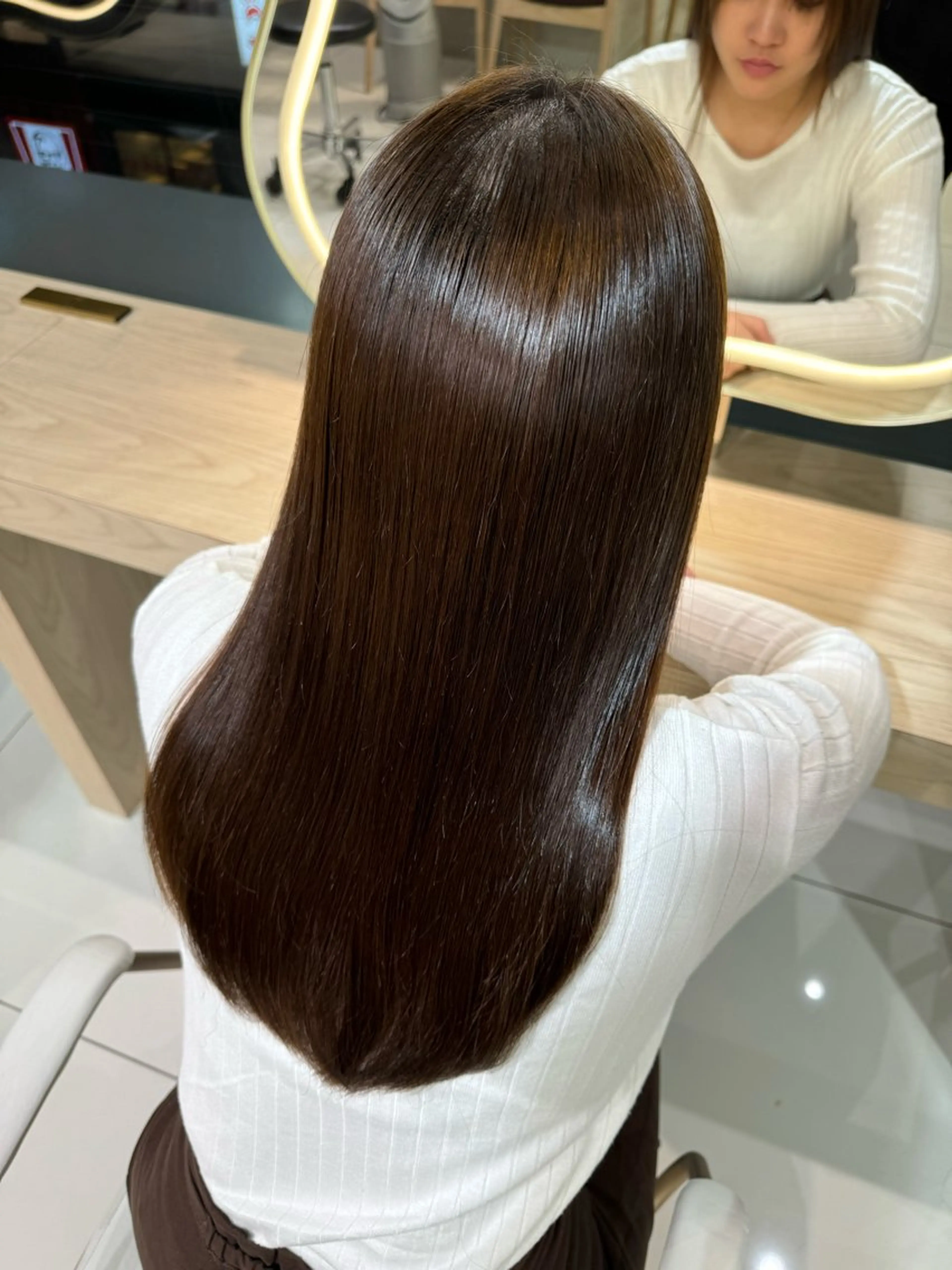 ロング 韓国レイヤー/ 顔まわり/西野和裕のヘアスタイル