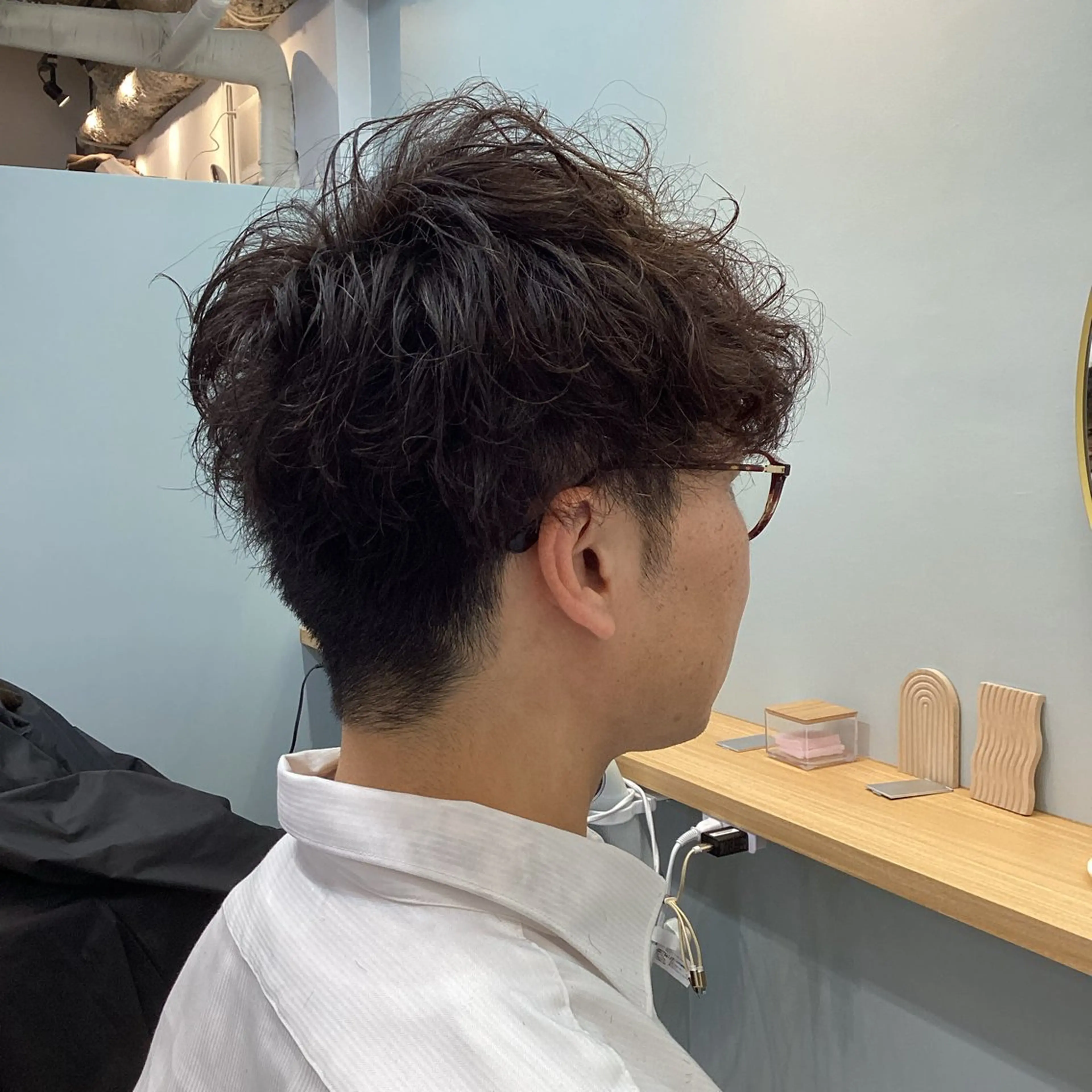 ショート カット パーマ a-o岡野　こやま しんぺいのヘアスタイル