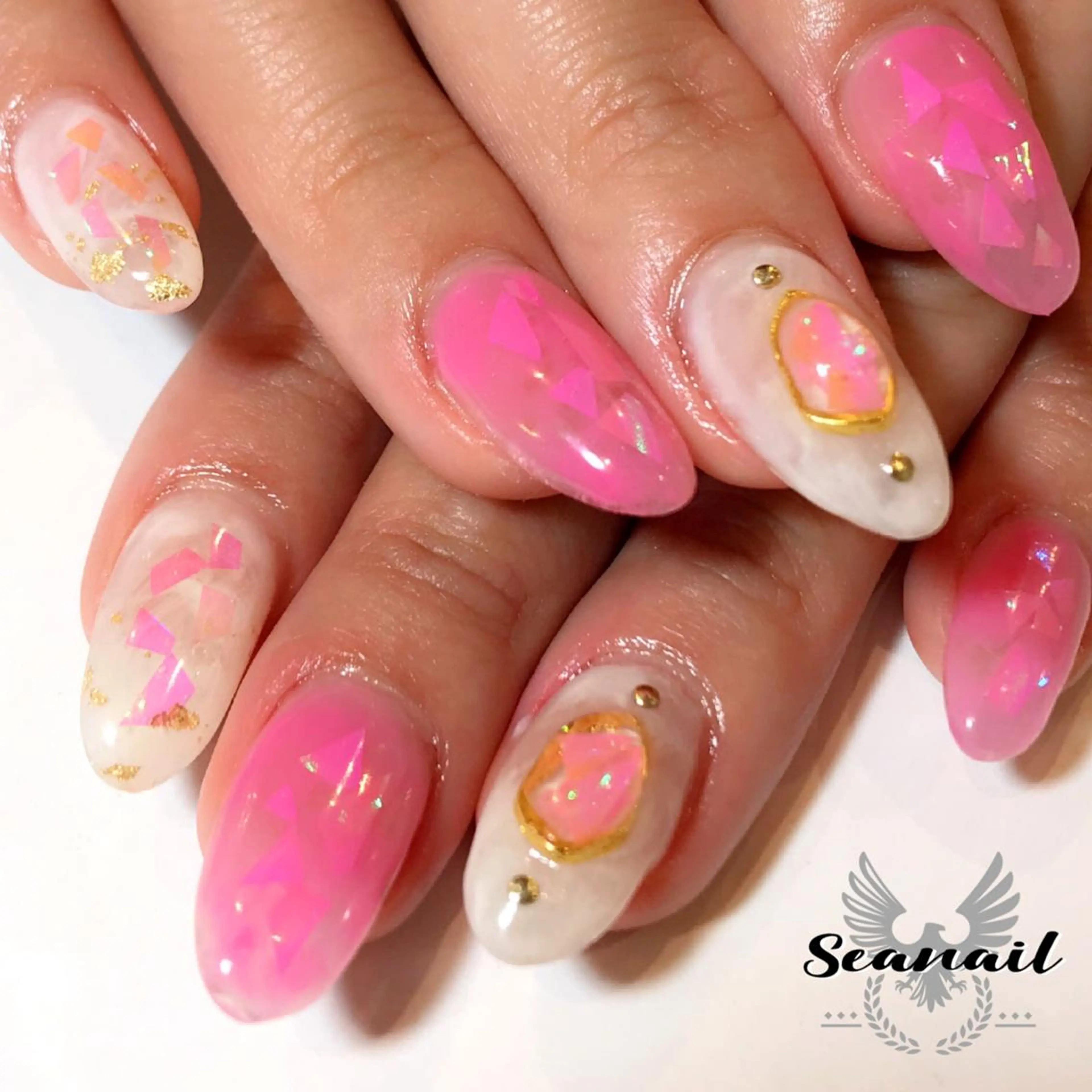 ネイル 小尾 栞のネイルデザイン