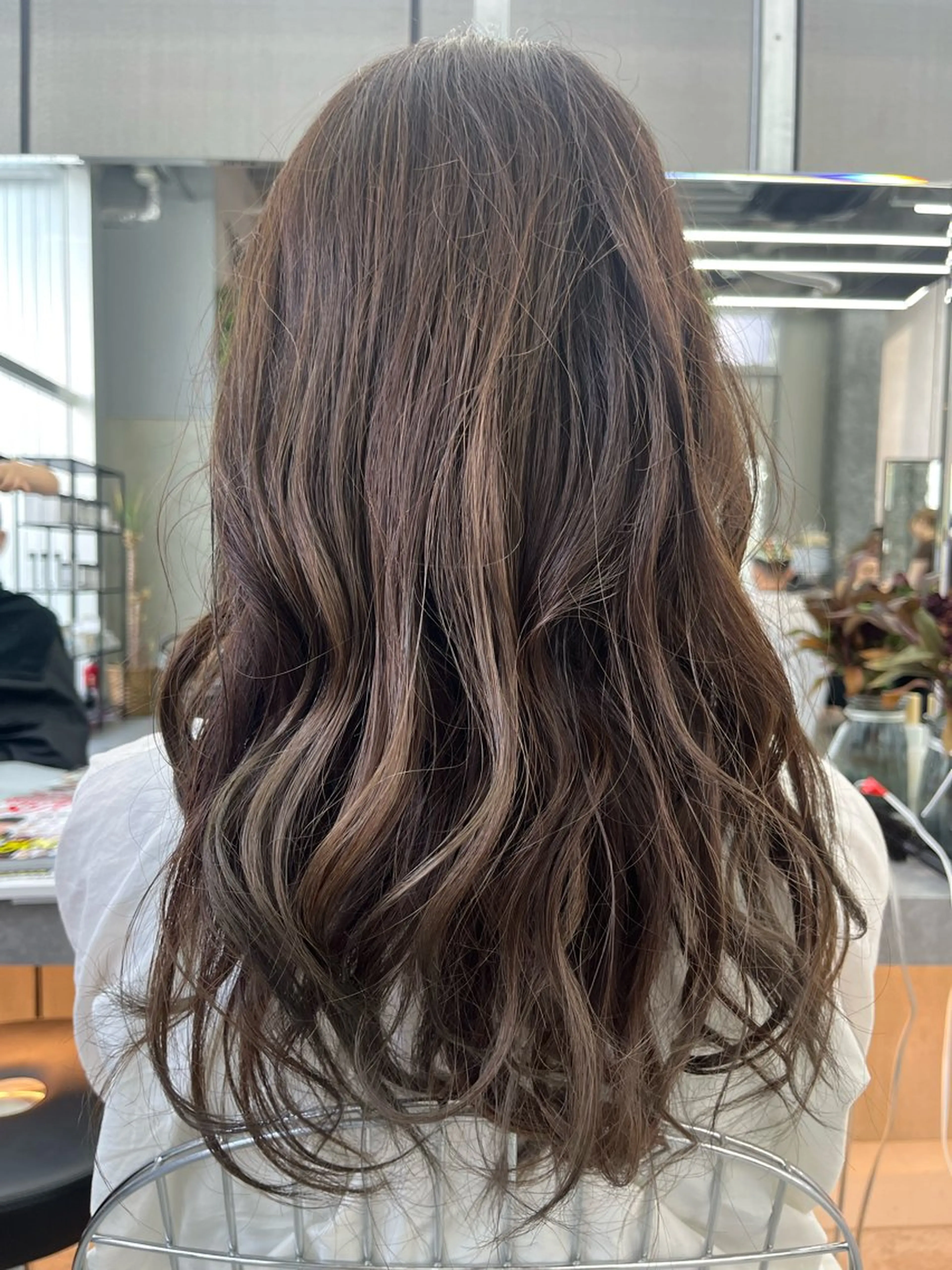 セミロング 小川 翔友空のヘアスタイル