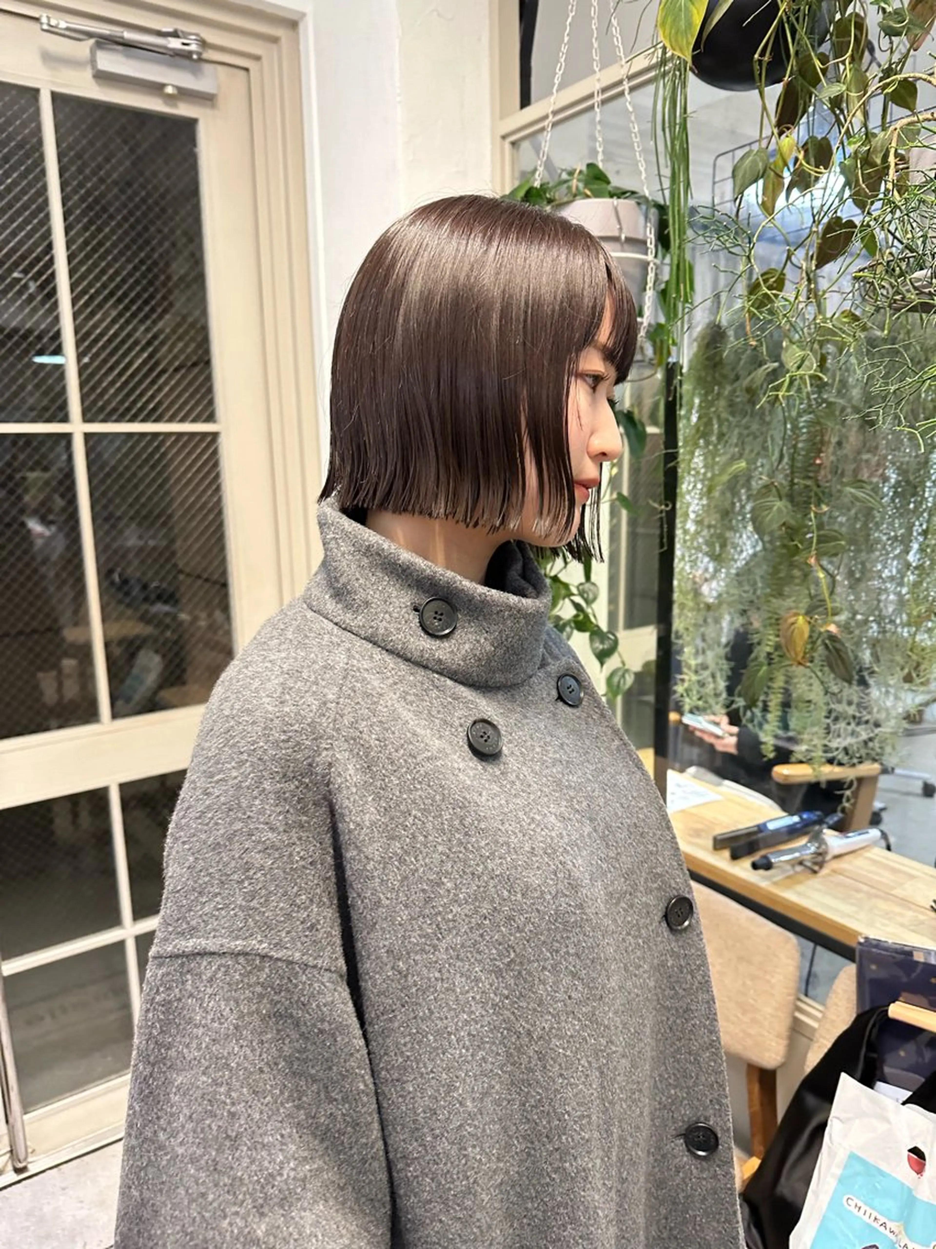 ショート カラー ブリーチ 透明感カラー グレージュ ハイトーンカラー ラベンダーカラー REINA☁️透明感 カラー/ぷつっと♡のヘアスタイル