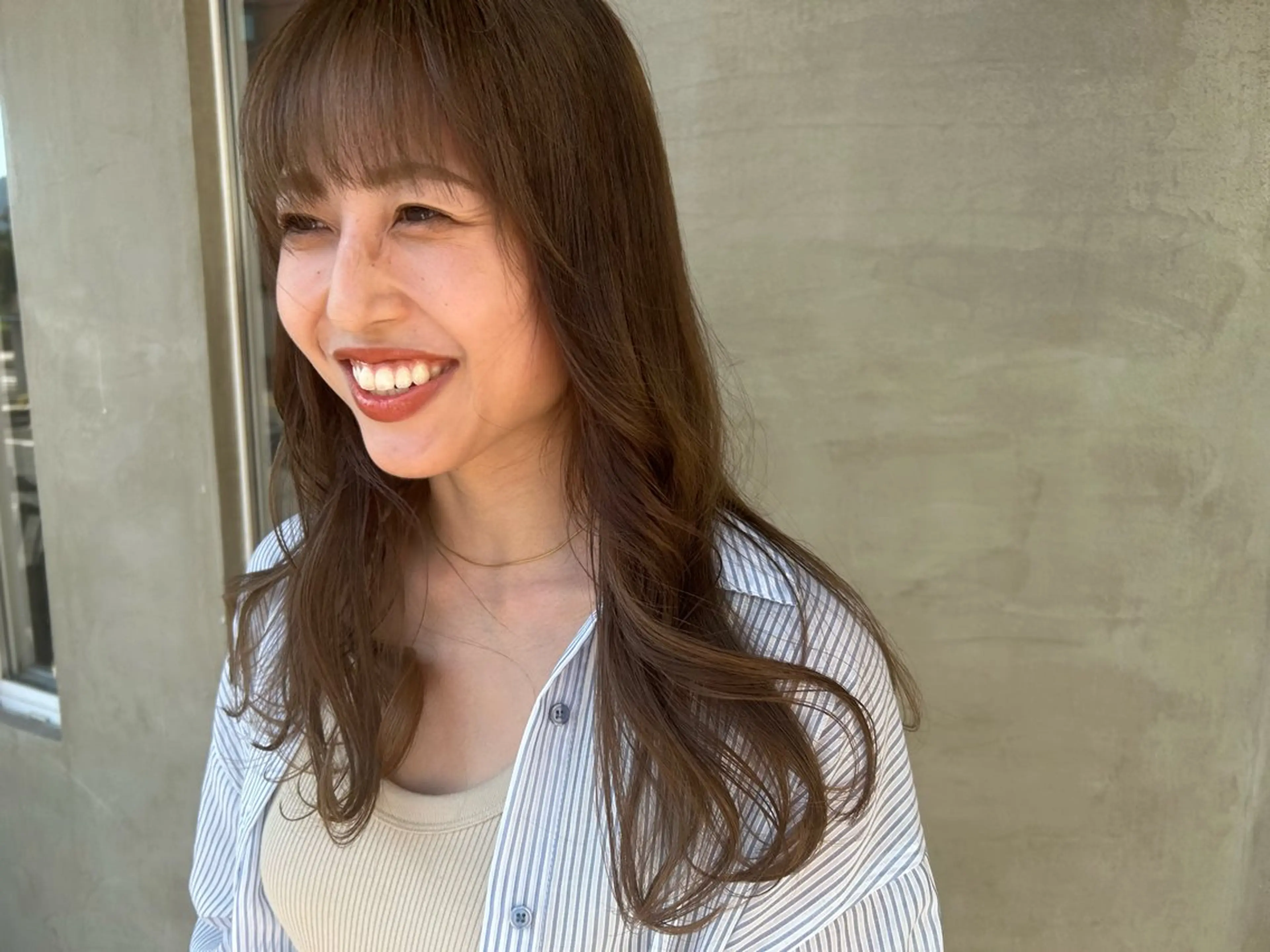 セミロング カラー ベージュカラー ブリーチ 柔らかカラー🥛 mayucoのヘアスタイル