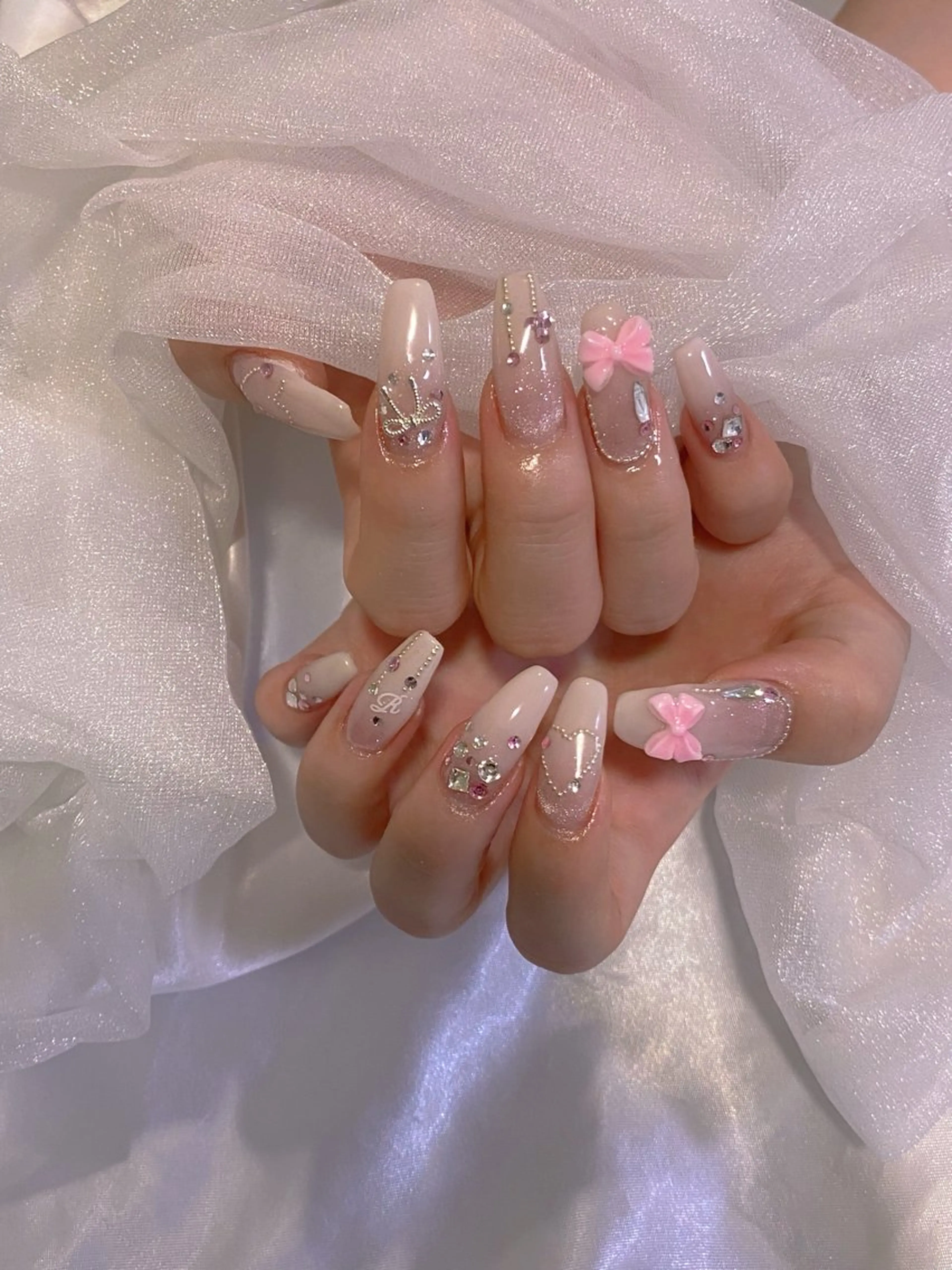 ネイル shareplus honmachi所属・Lim nail🤍 Ayaのネイルデザイン
