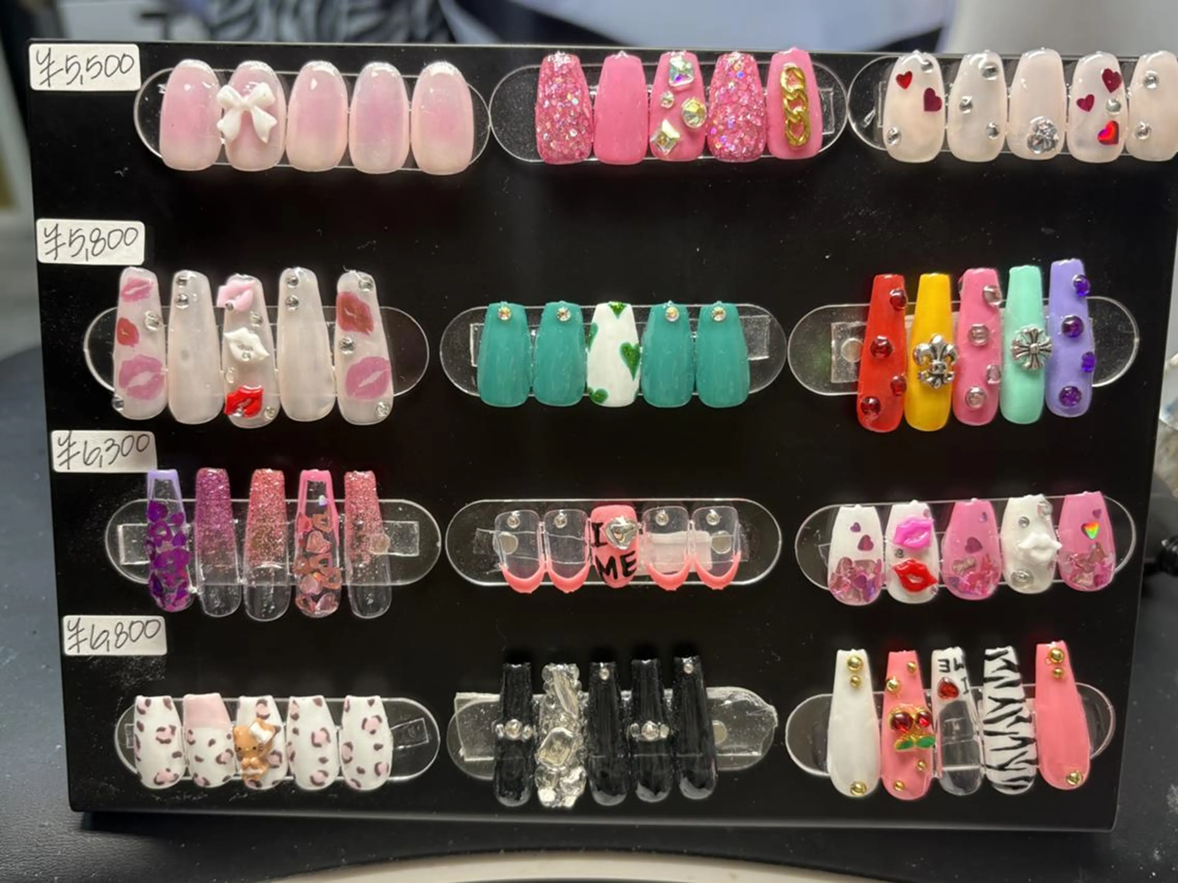 ネイル One Na1lのネイルデザイン