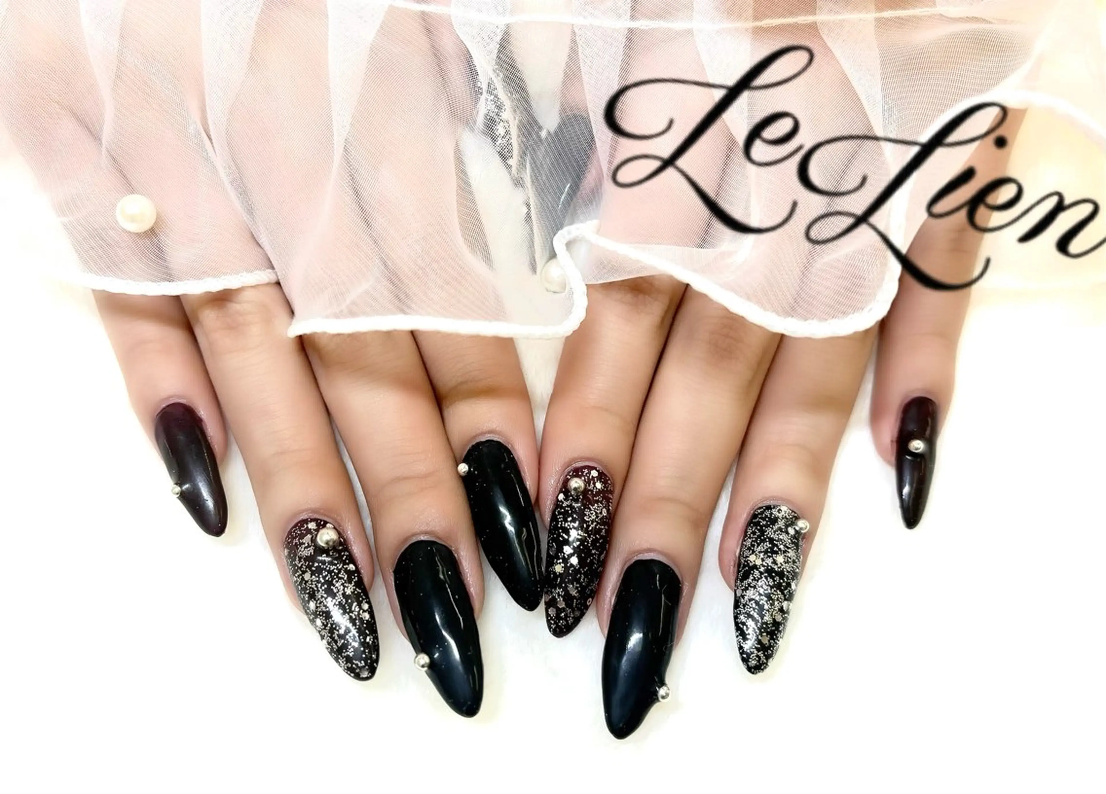 hand✨ワンカラー＋アート6本💅の写真