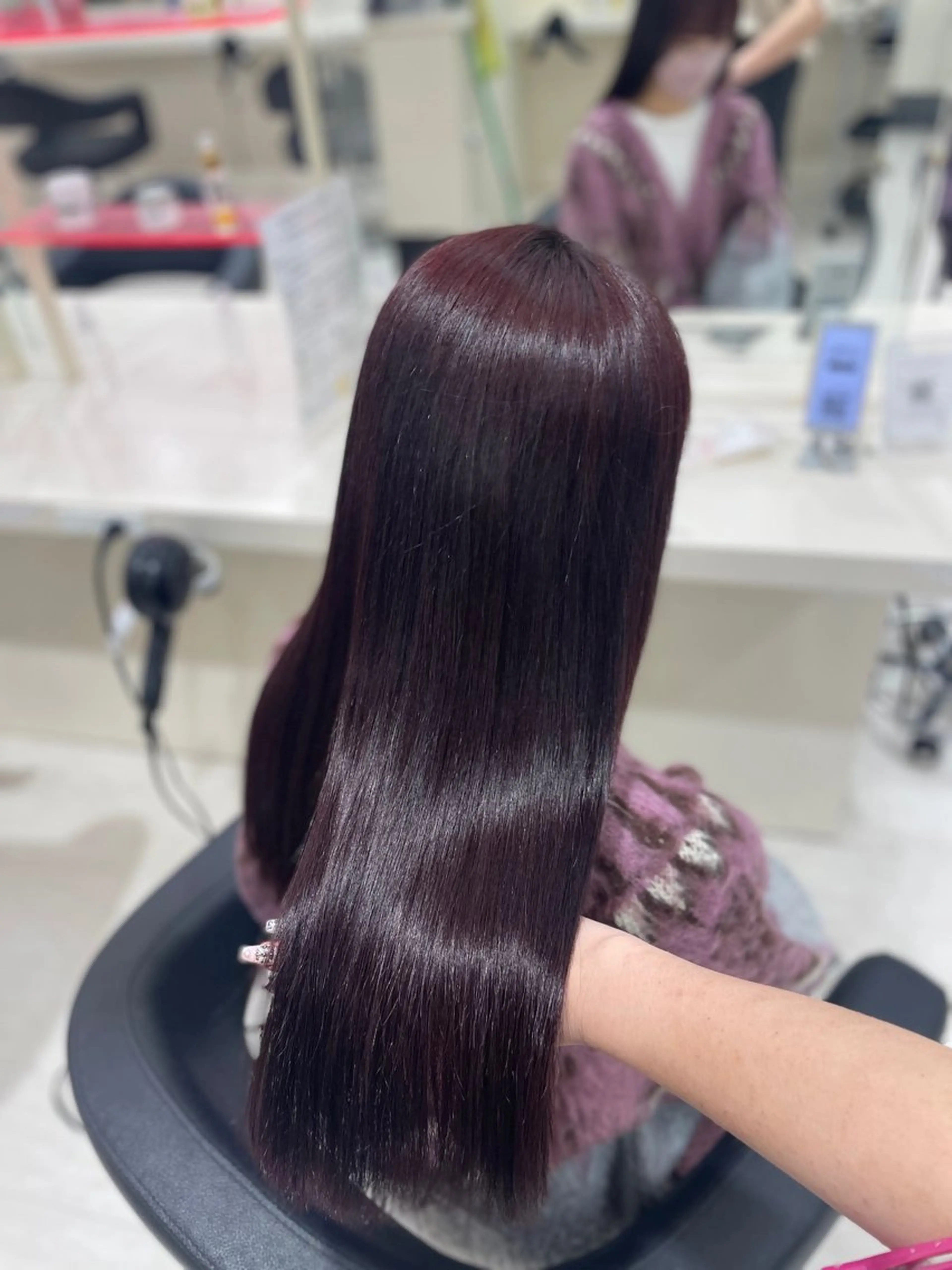 ロング ロング ヘアカラー トリートメント ヘアセット 💗暖色カラー💗 ツヤ髪💗Mayaのヘアスタイル