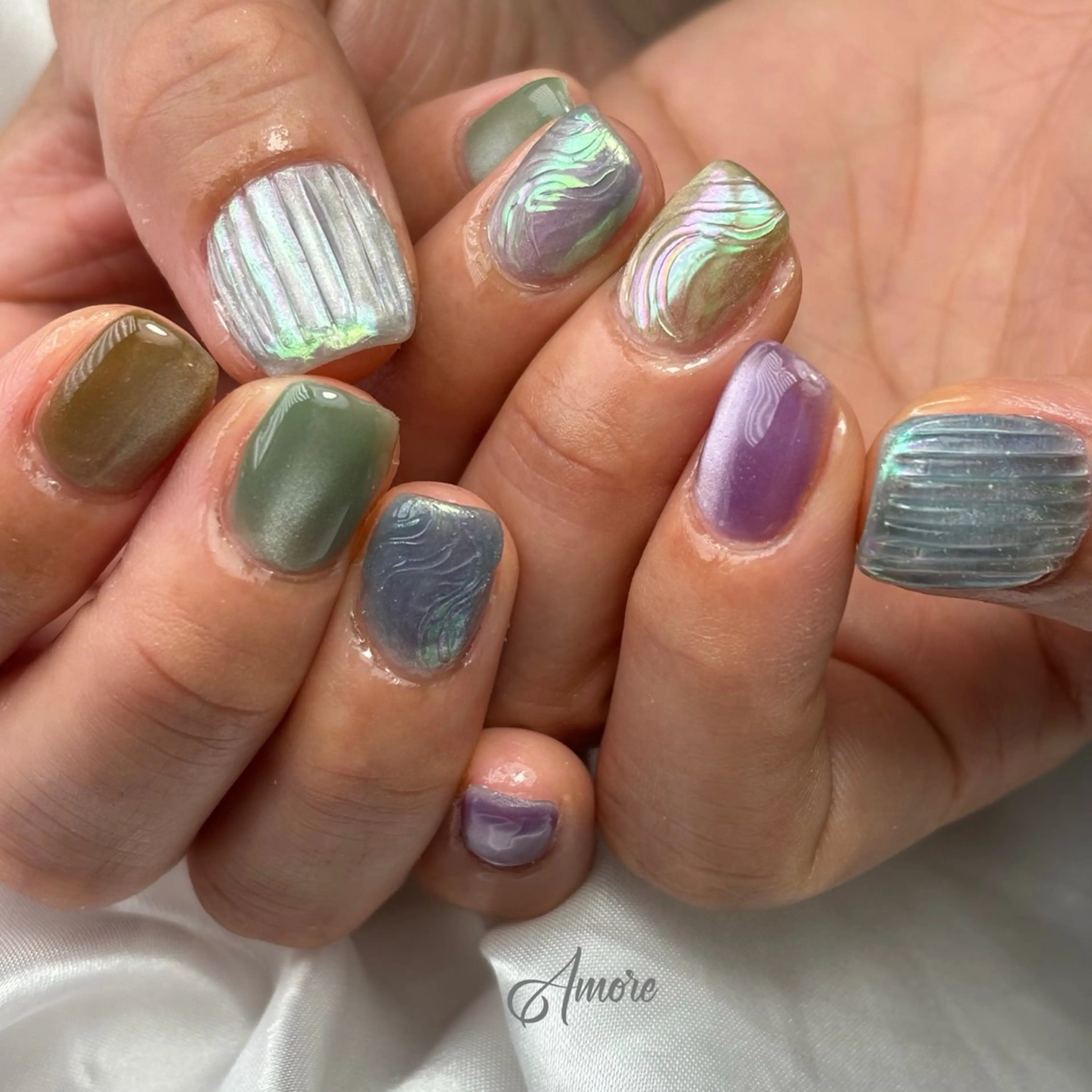 ネイル ジェルネイル キラキラネイル 韓国ネイル マグネットネイル パラジェル You kyehwaのネイルデザイン