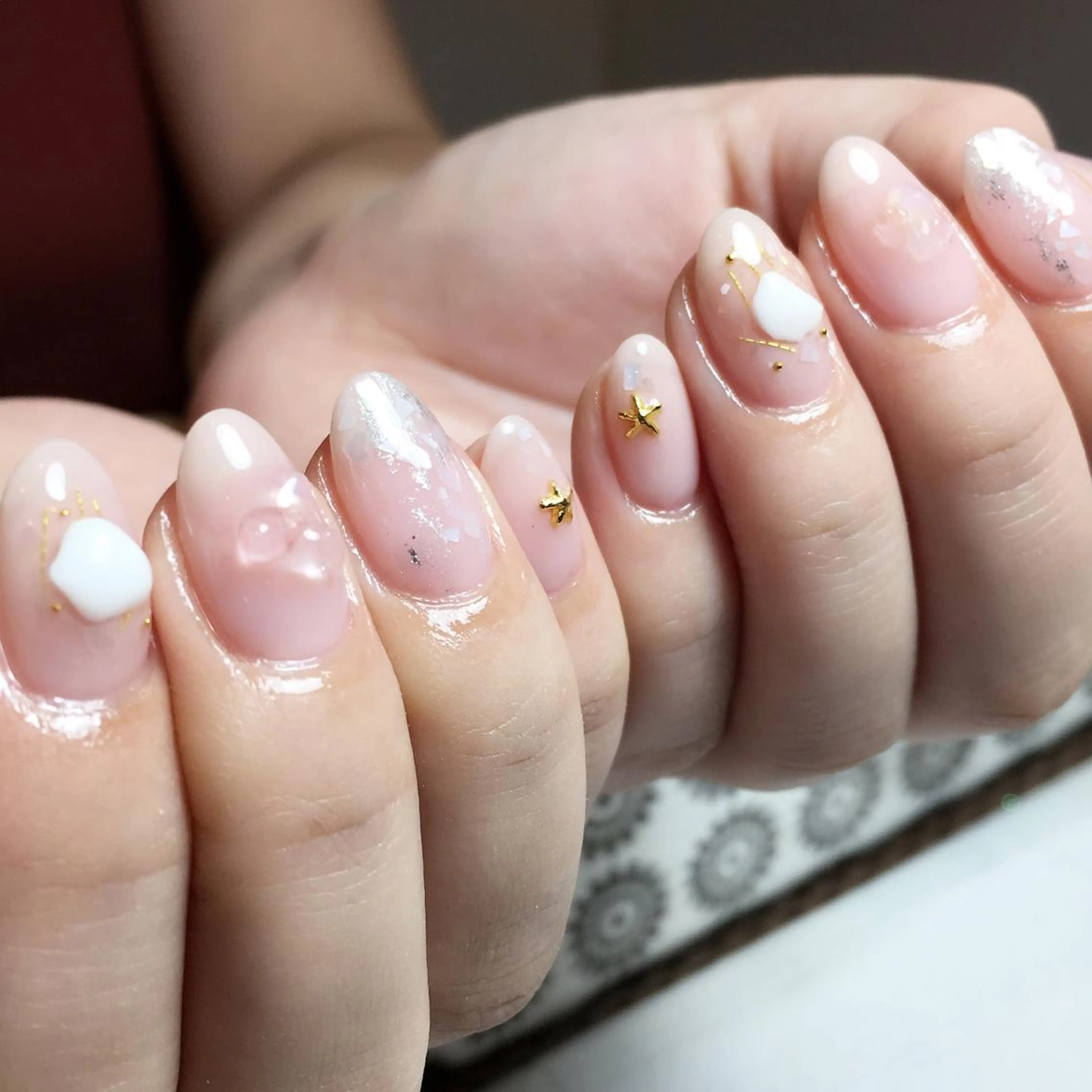 ネイル ニュアンスネイル ハンドネイル Nail salon viewt55☺︎のネイルデザイン