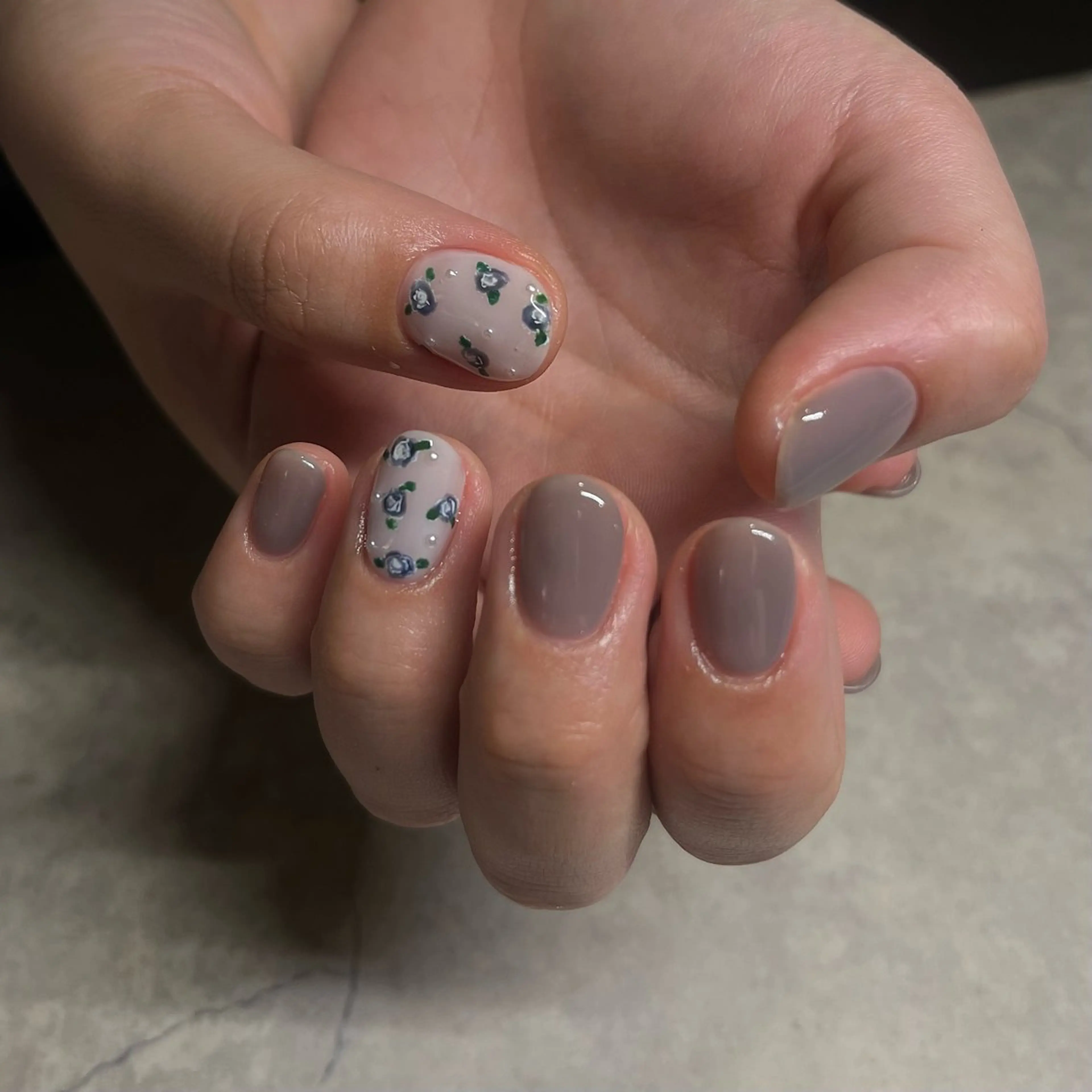 ネイル ハンドネイル vegh. nail／阿波座のネイルデザイン