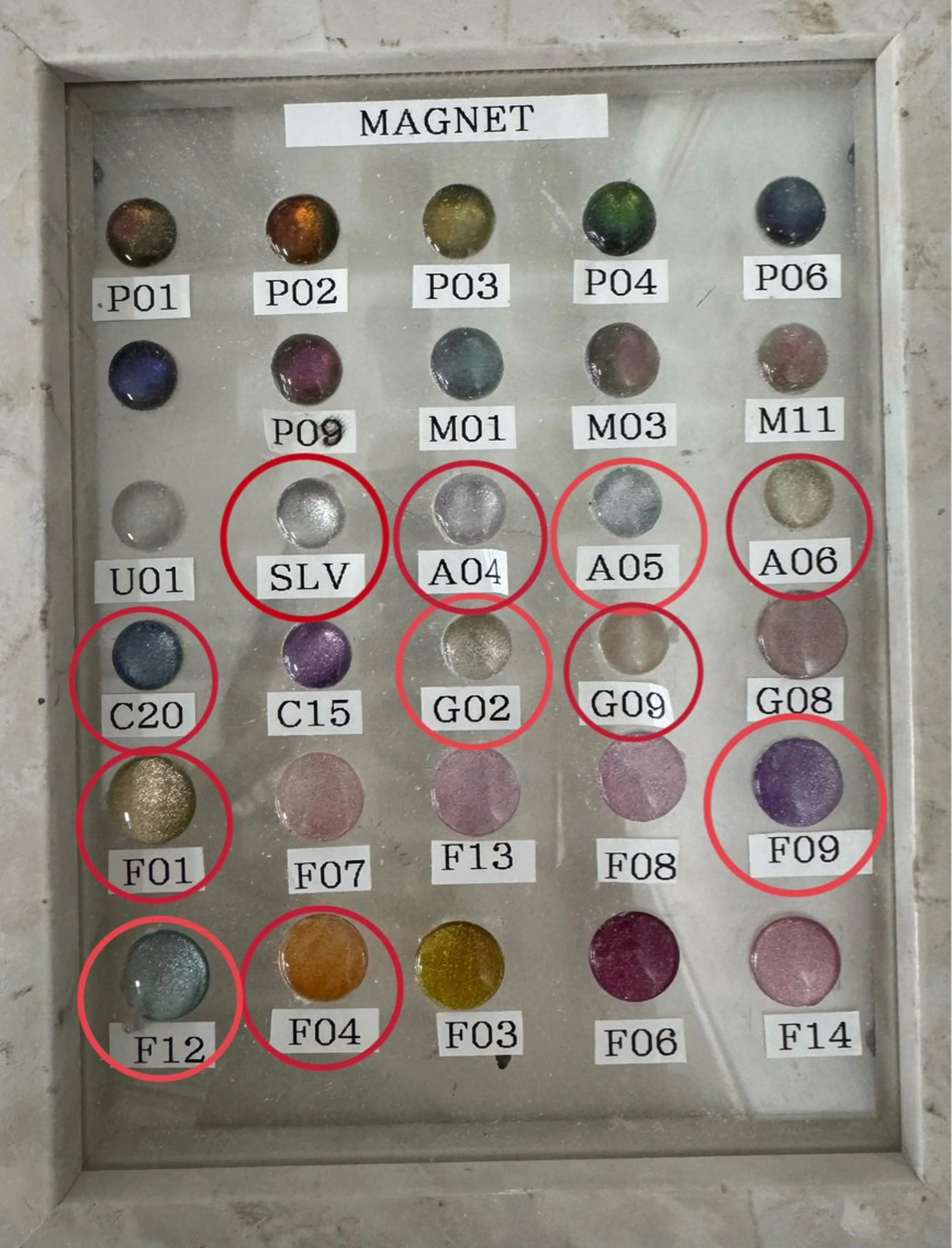 ネイル MAXKELLY ASAのネイルデザイン