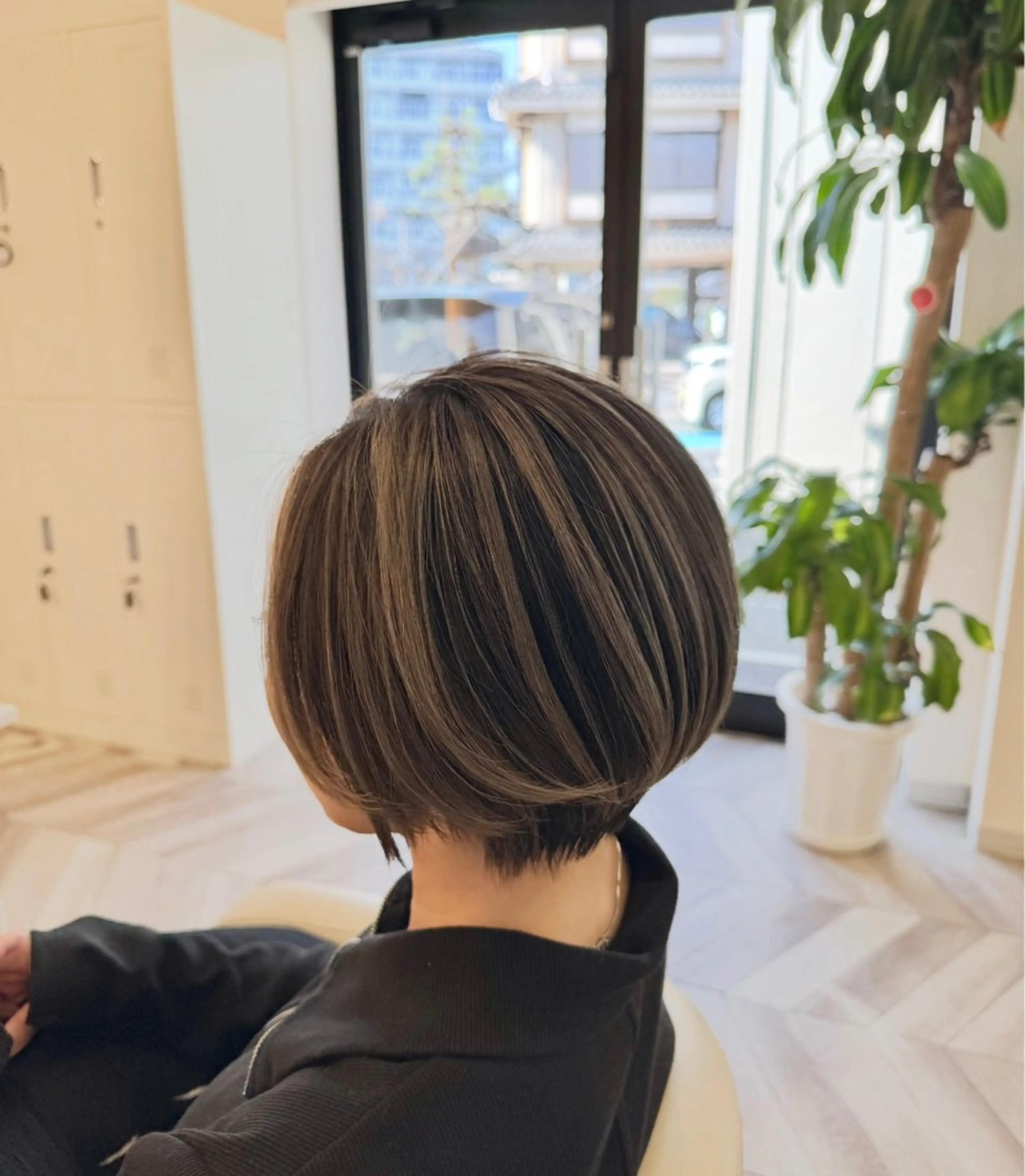 ショート カラー ヘアアレンジ カット ヘアカラー 佐々木  まゆかのヘアスタイル