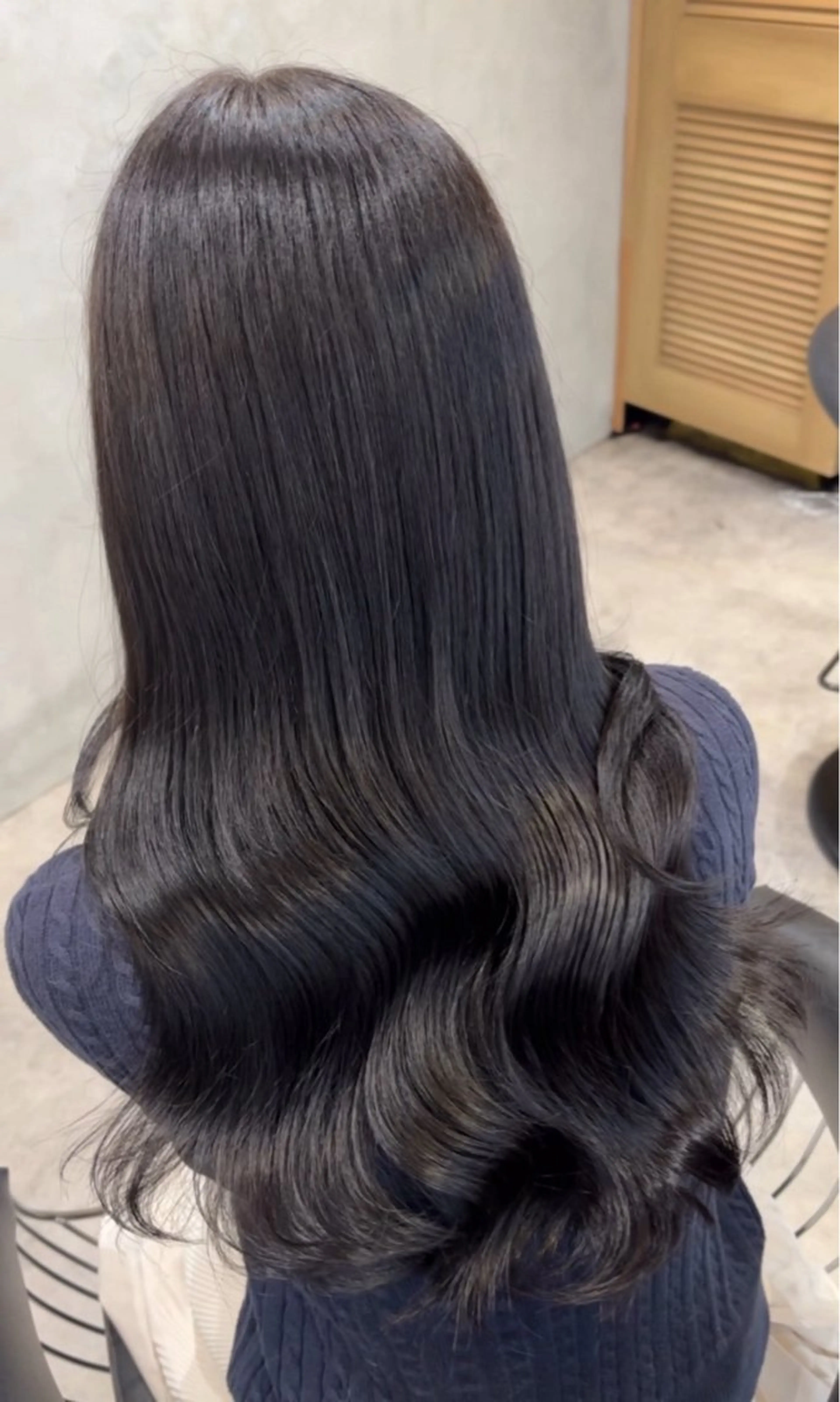 ロング カラー 黒髪 YU-KI 🐈‍⬛のヘアスタイル