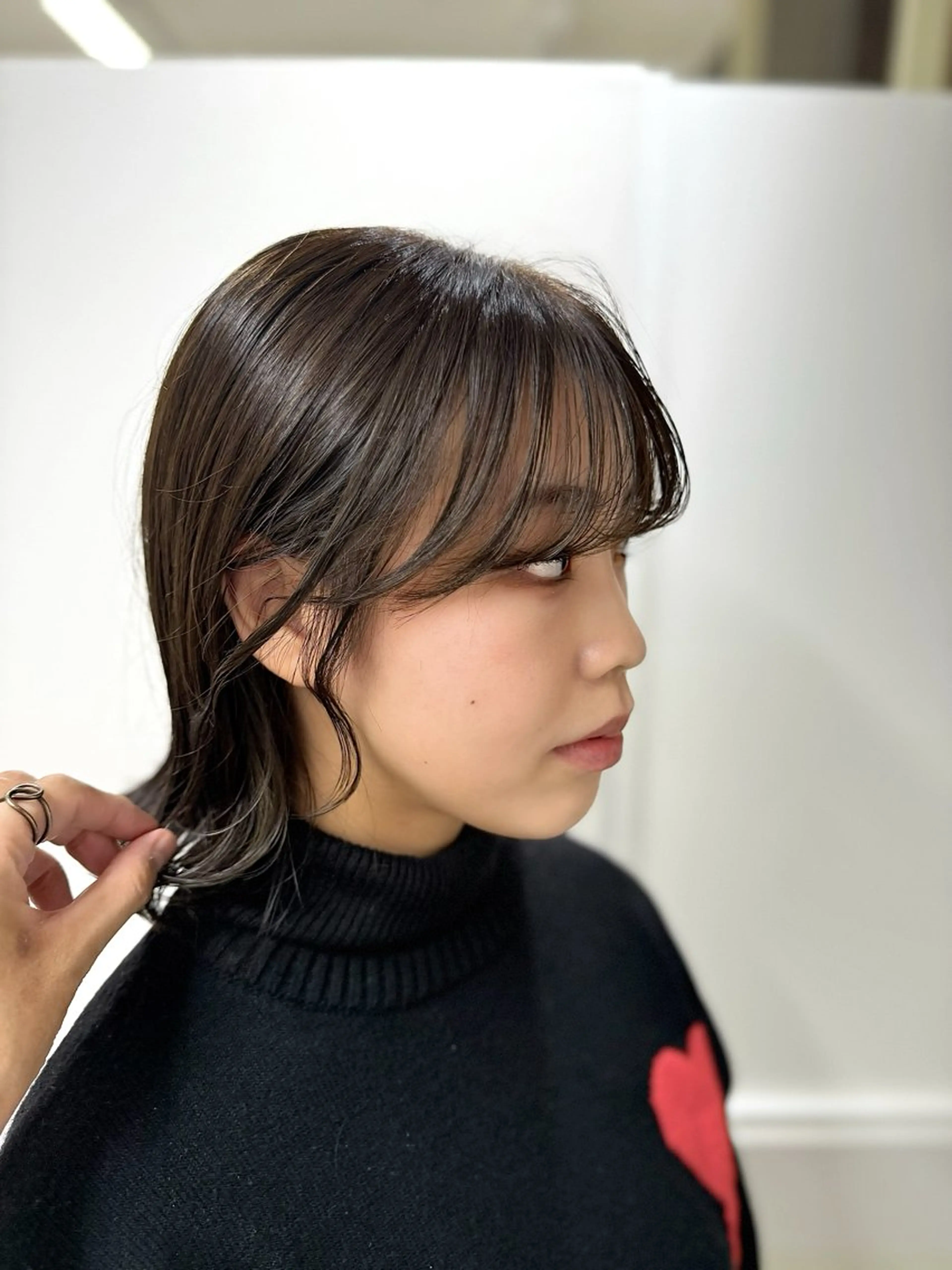 ミディアム 顔周りカット カット ヘアカラー トリートメント 竜太/髪質改善カラ ー/似合わせカットのヘアスタイル