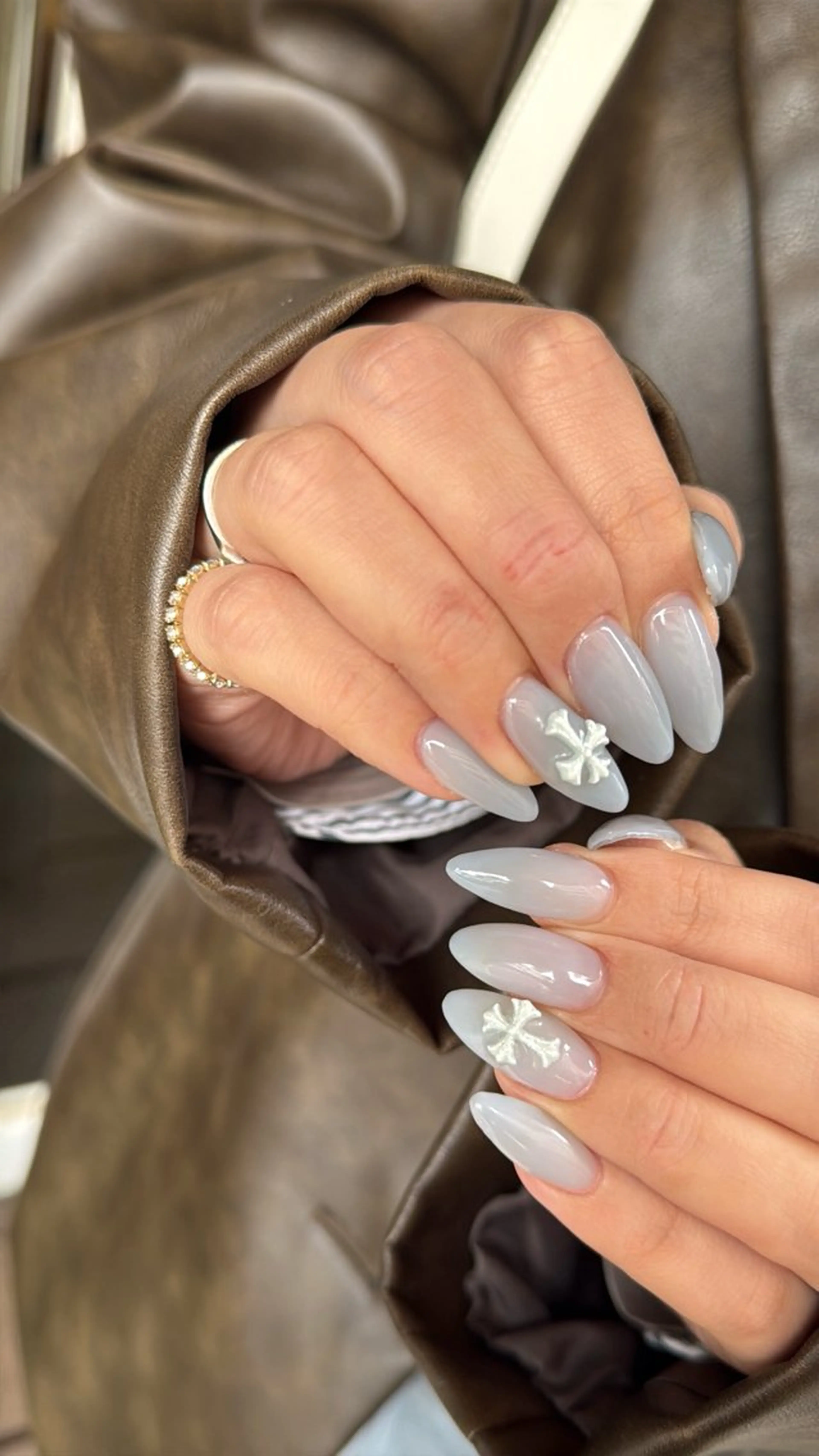 ネイル フラッシュネイル フラッシュマグ フットネイル フレンチネイル 韓国ネイル ハンドネイル SAKU nail 作島茜のネイルデザイン