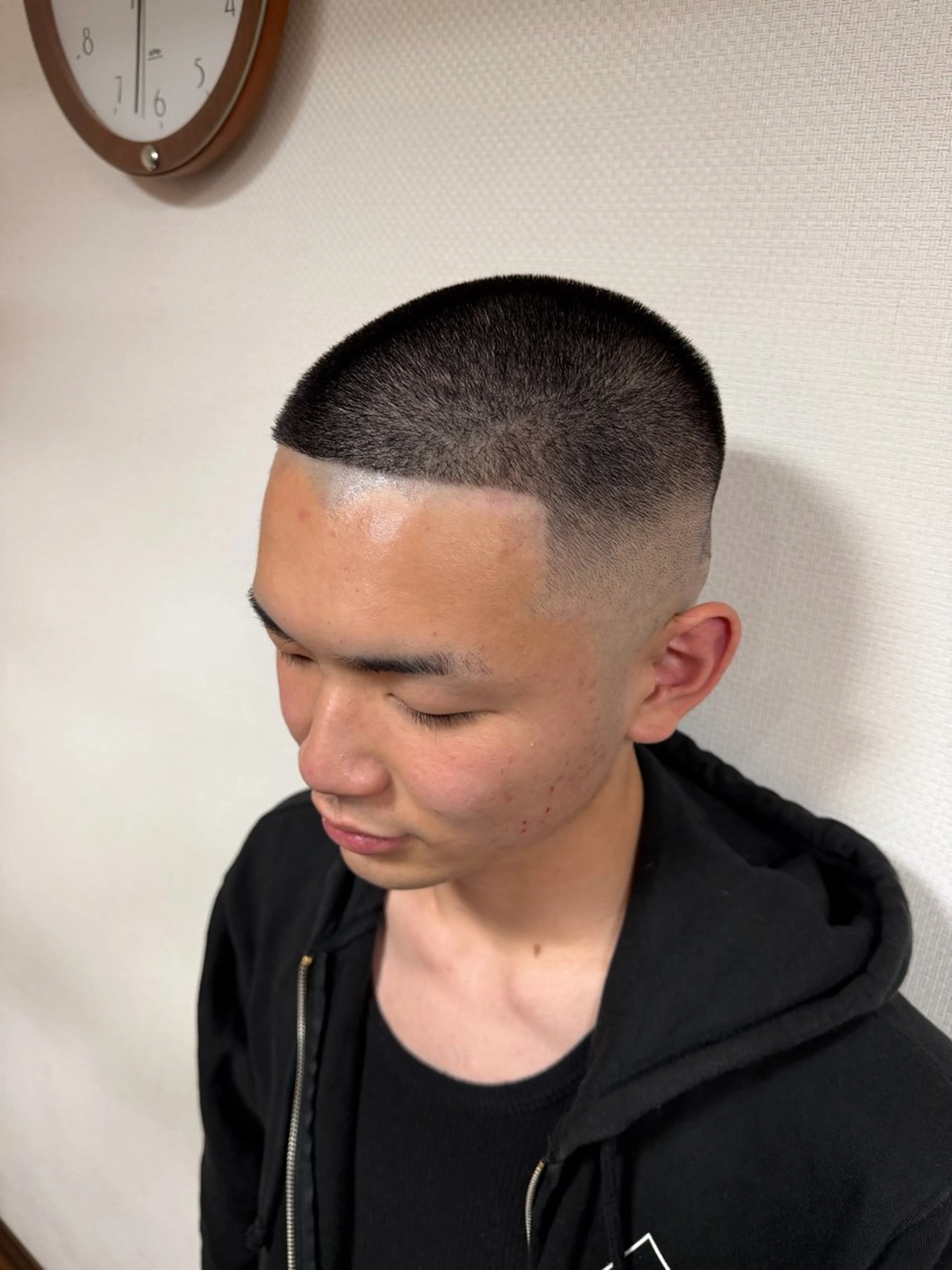 ショート メンズ 糸山 仁のヘアスタイル