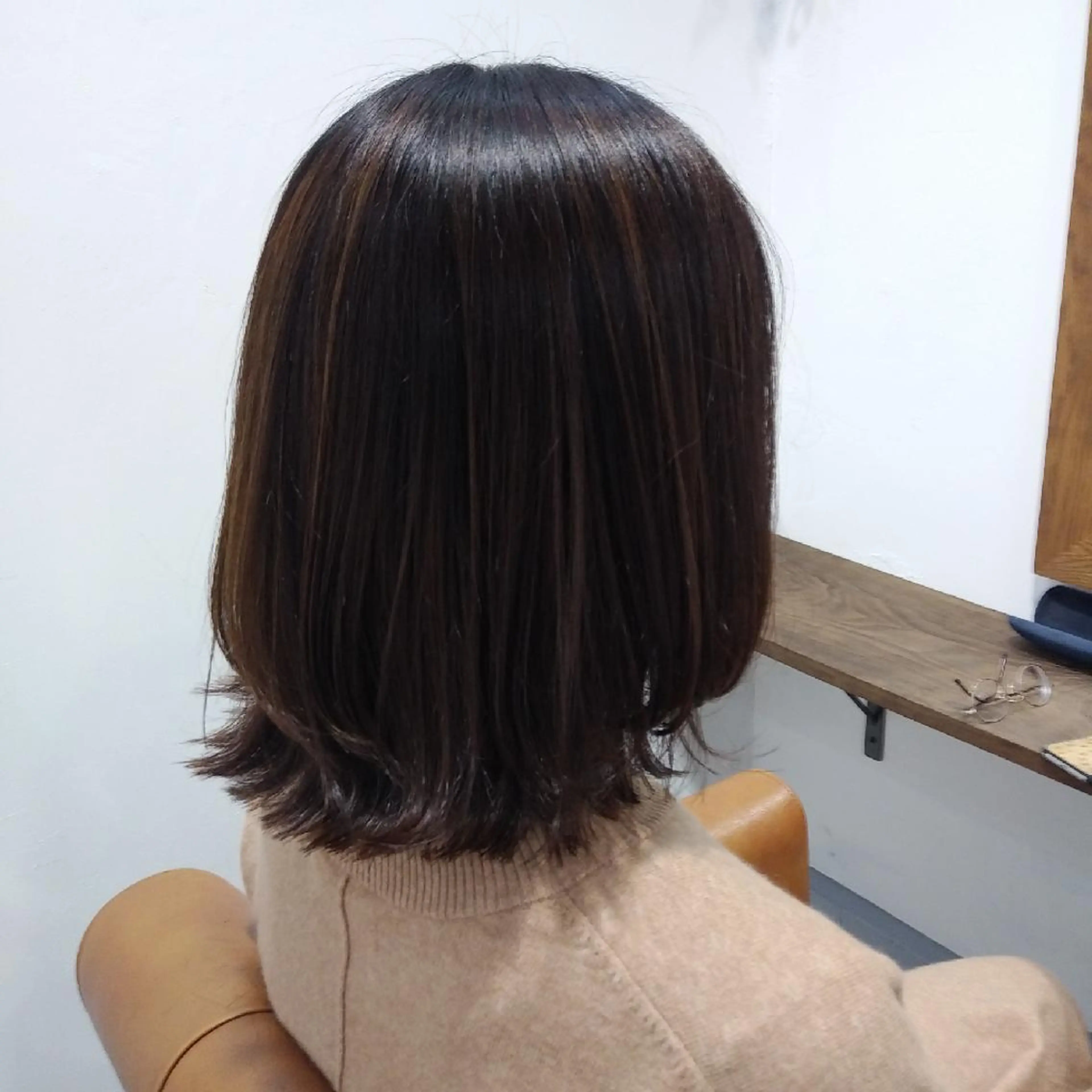 ミディアム 田中 杏佳のヘアスタイル