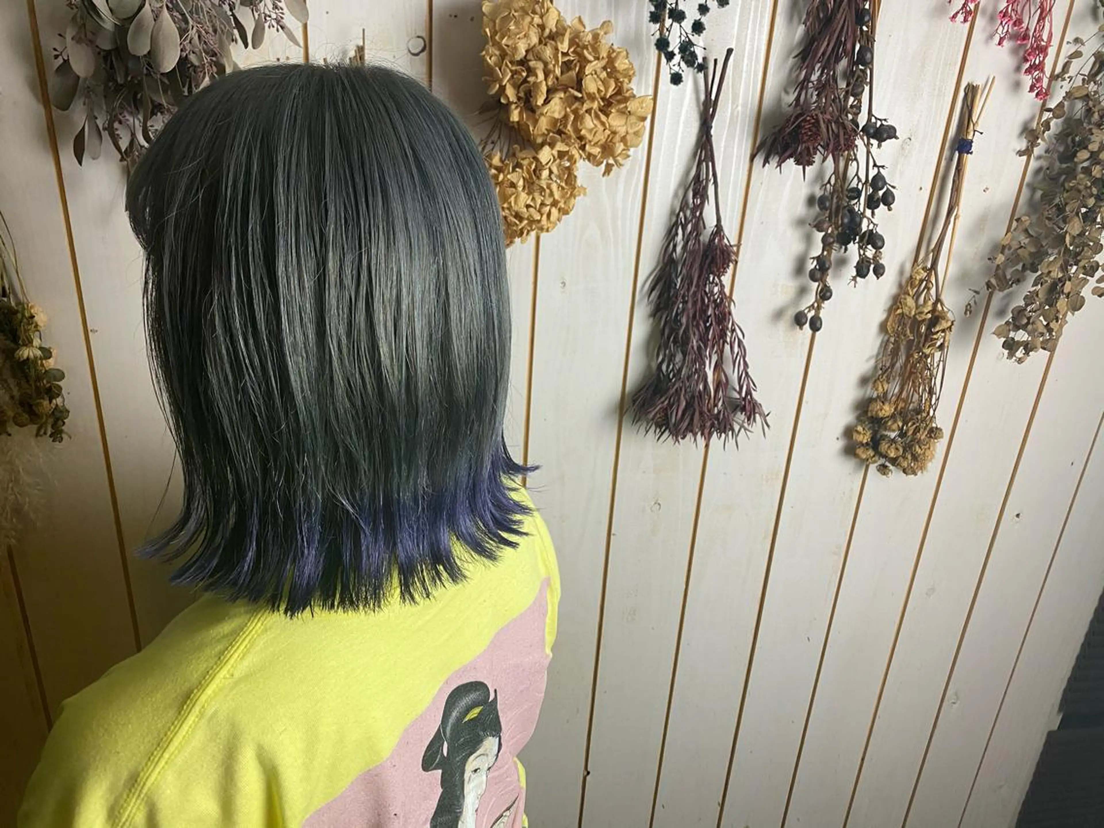 ショート カラー LILIS hair designのヘアスタイル