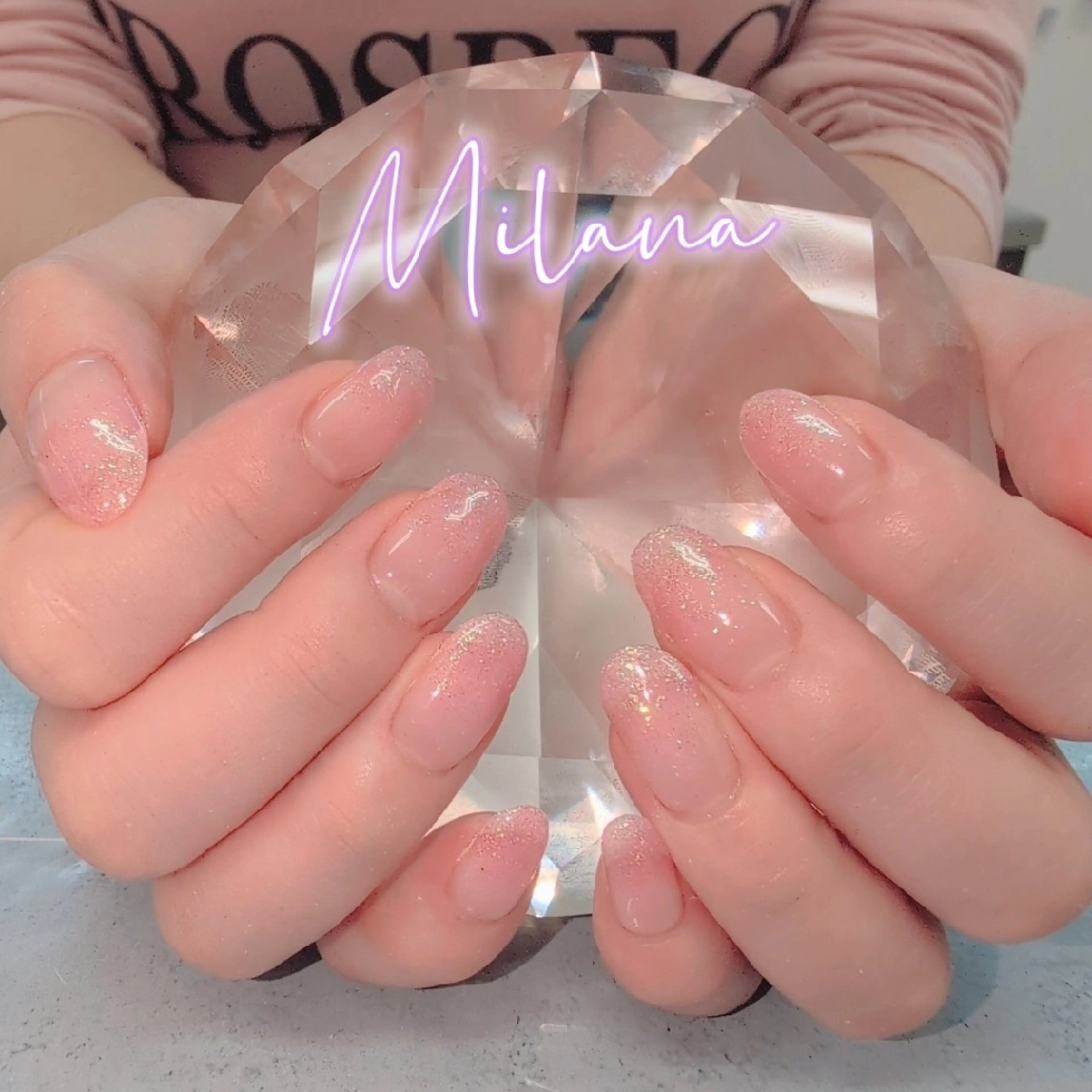 ネイル グラデーション ラメ(グリッター) ラメグラデーション ハンドネイル Milana 川瀬のネイルデザイン