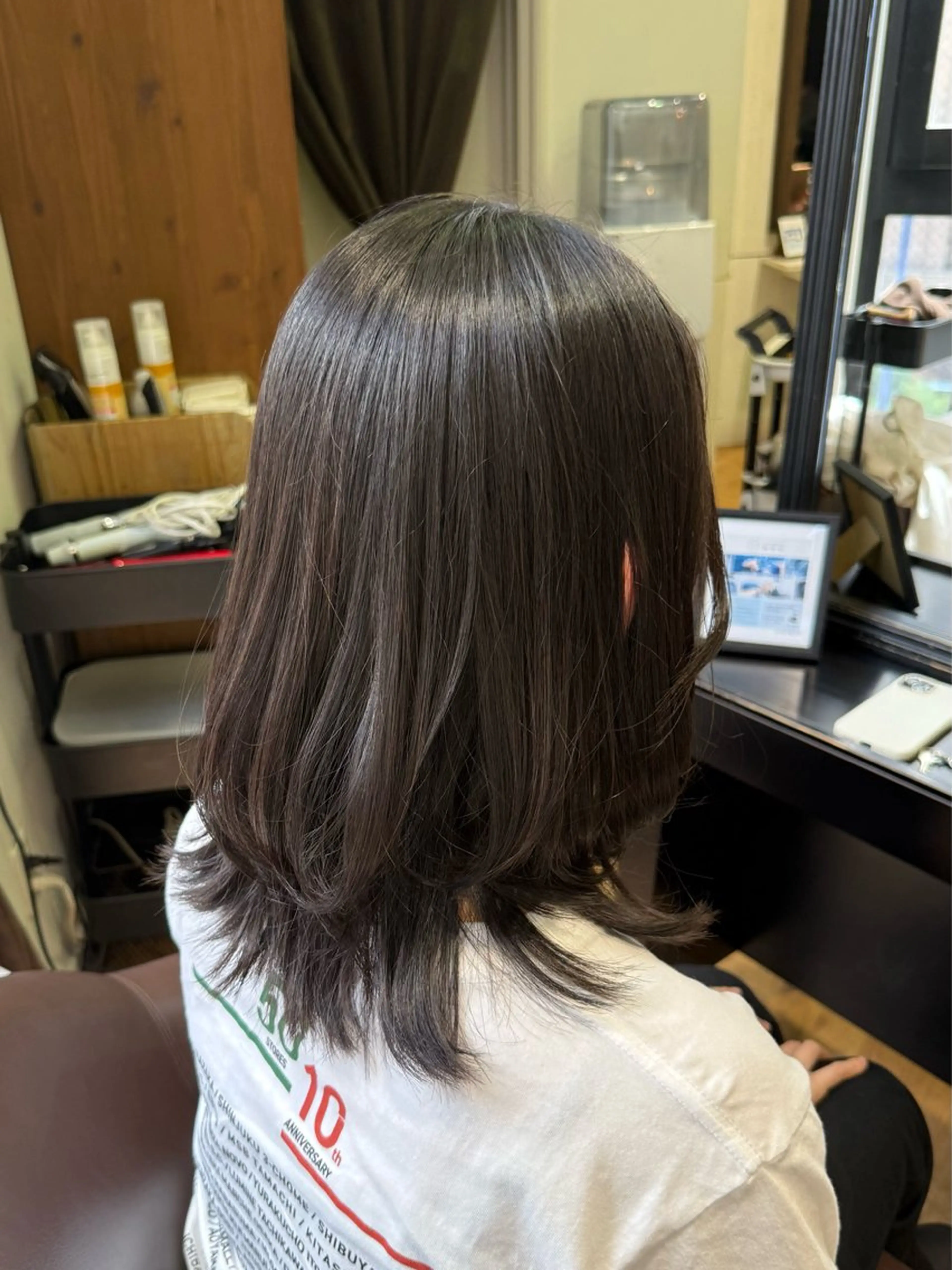 ミディアム レイヤーカット 溝口 槙里也のヘアスタイル