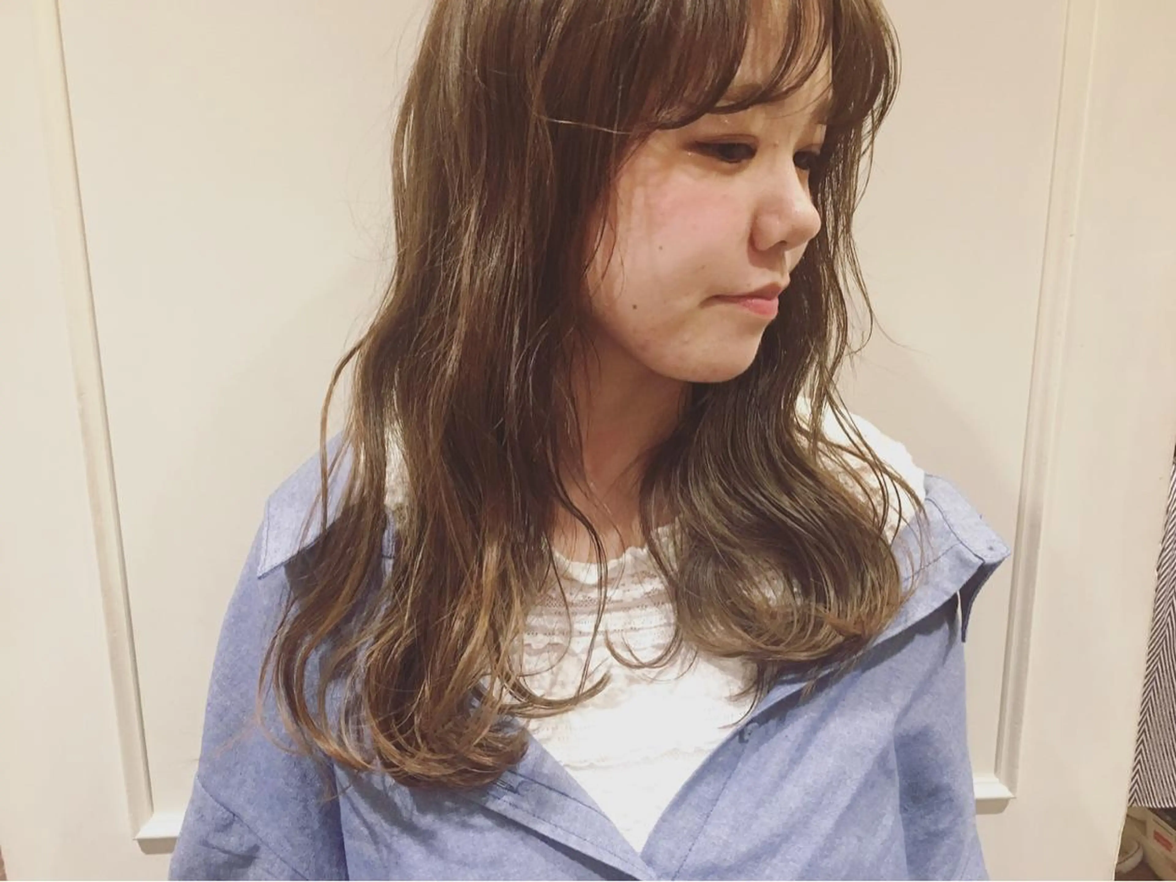 セミロング カラー パーマ ヘアアレンジ カット ヘアカラー トリートメント la fith所属・rico_by ヘアとアイブロウの眉毛・アイブロウイメージ