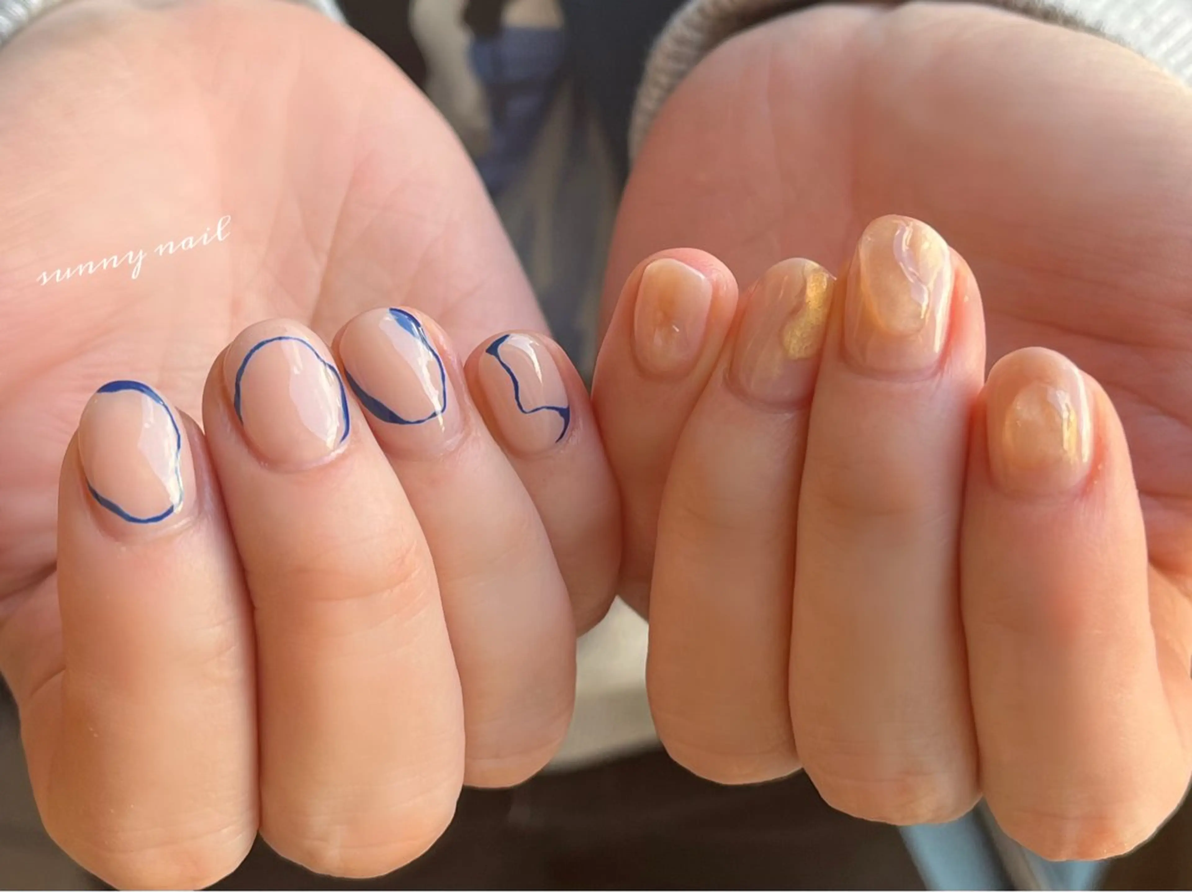 ネイル アートネイル ブルー カジュアル ニュアンスネイル ぷっくりネイル sunny nailのネイルデザイン