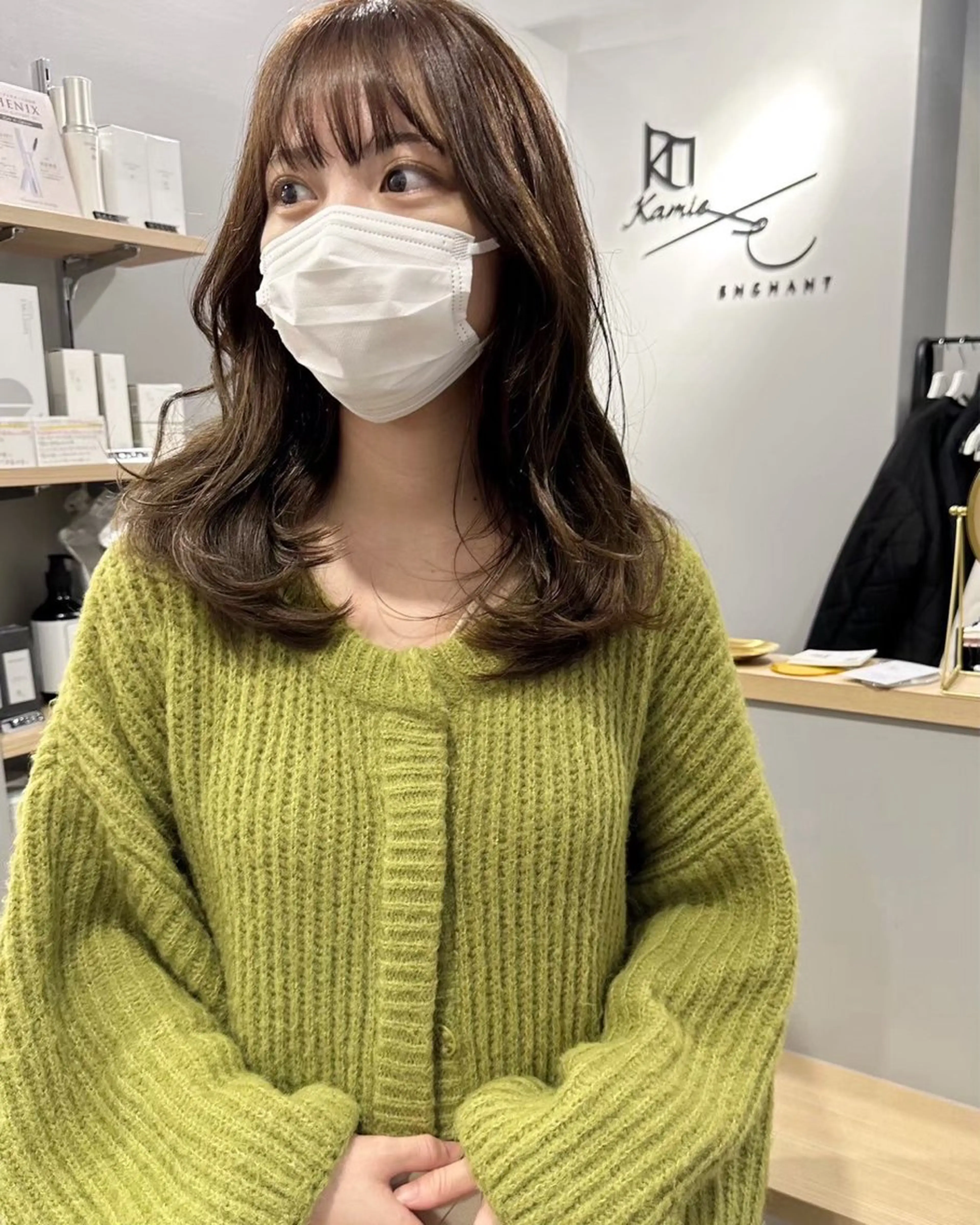 ミディアム カラー 🌬️attrait 髪質改善/個室サロンのヘアスタイル