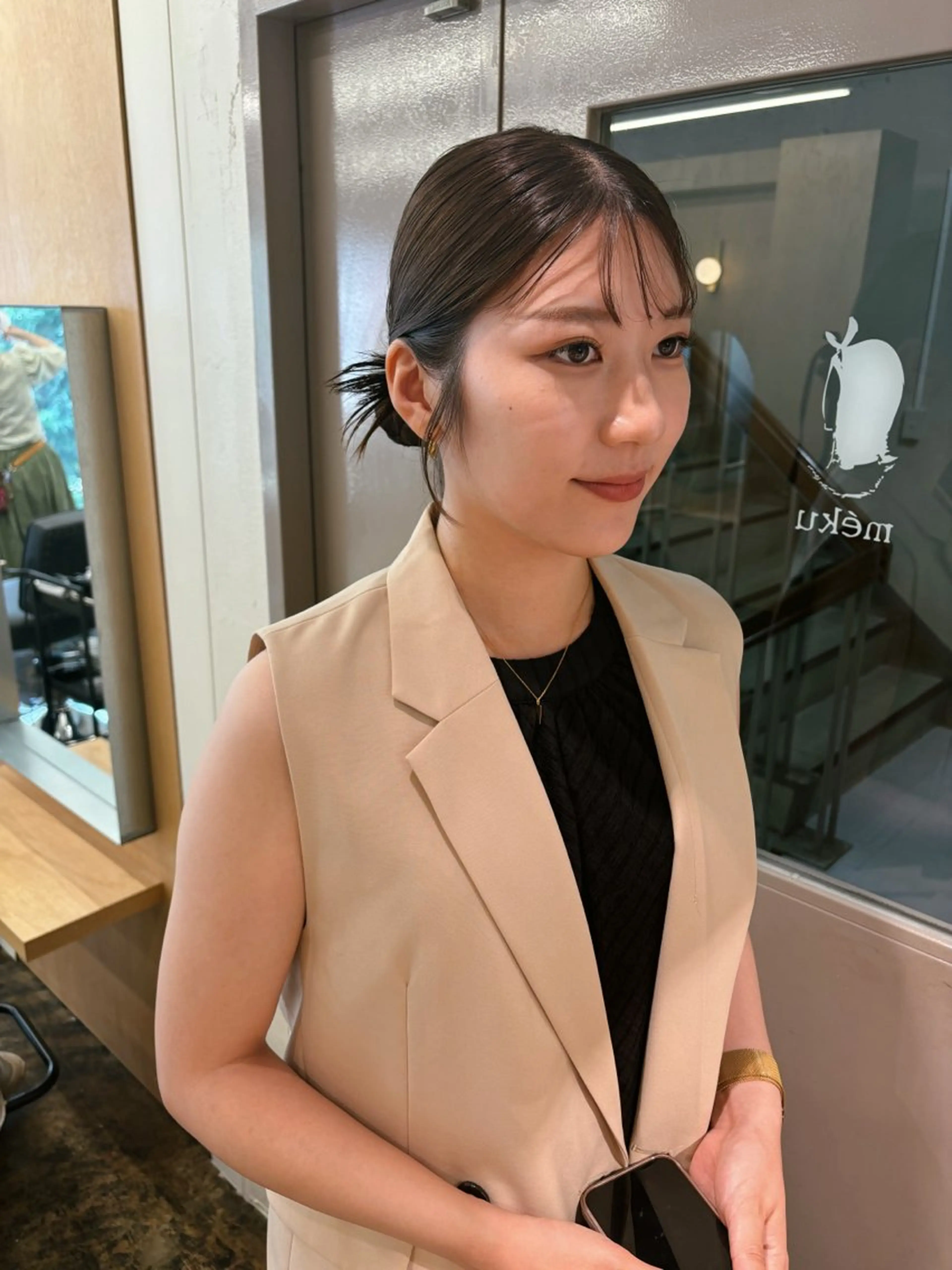 セミロング ヘアアレンジ ヘアセット 西山 紗耶香🪽 透明感カラー/ボブのヘアスタイル