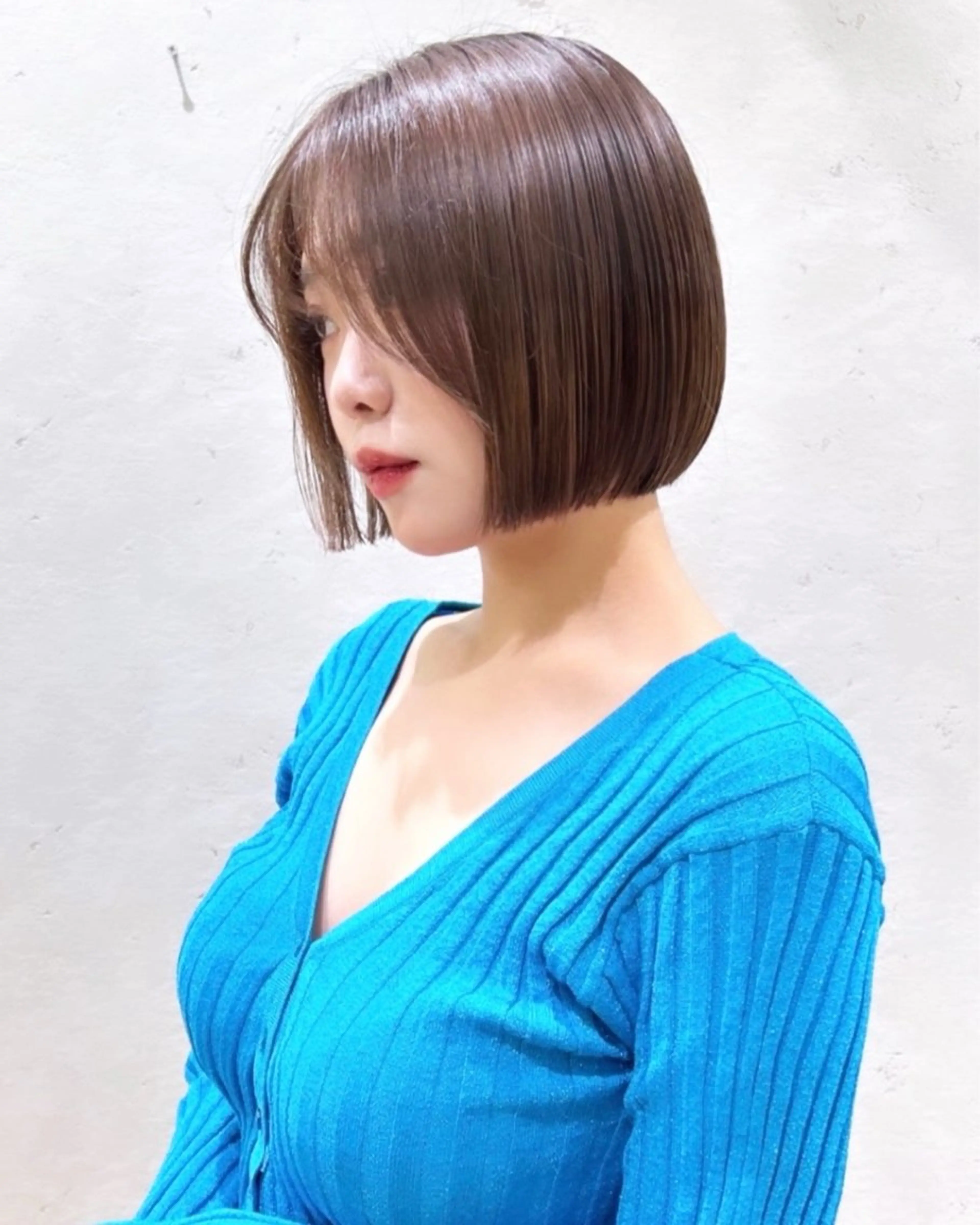 ショート カラー カット ヘアカラー トリートメント 莉乃/縮毛矯正/髪質 改善/艶カラーのヘアスタイル