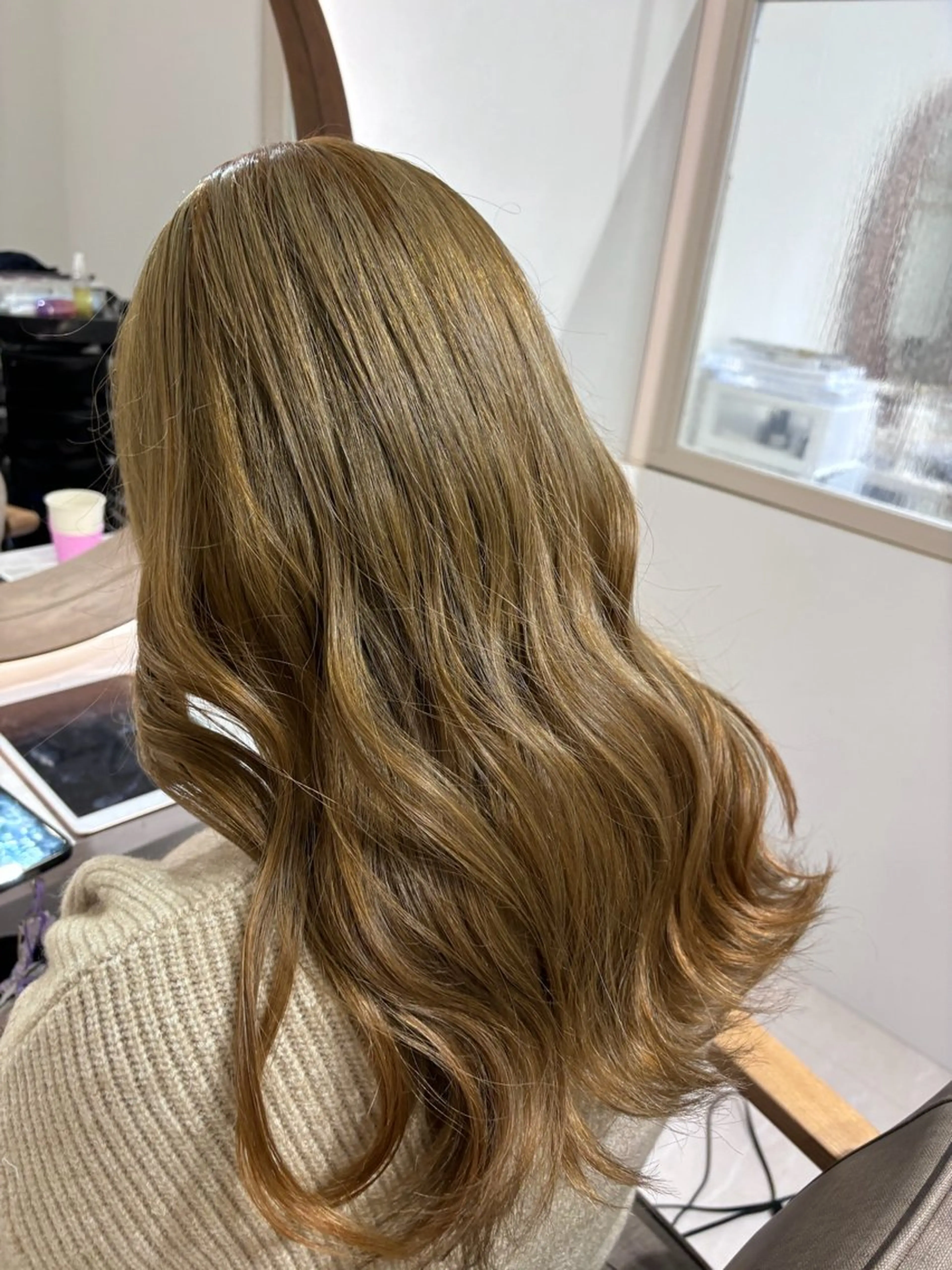 ロング カラー ベージュカラー ブリーチ ブリーチなしカラー ヘアカラー 瀬戸 杏珠のヘアスタイル